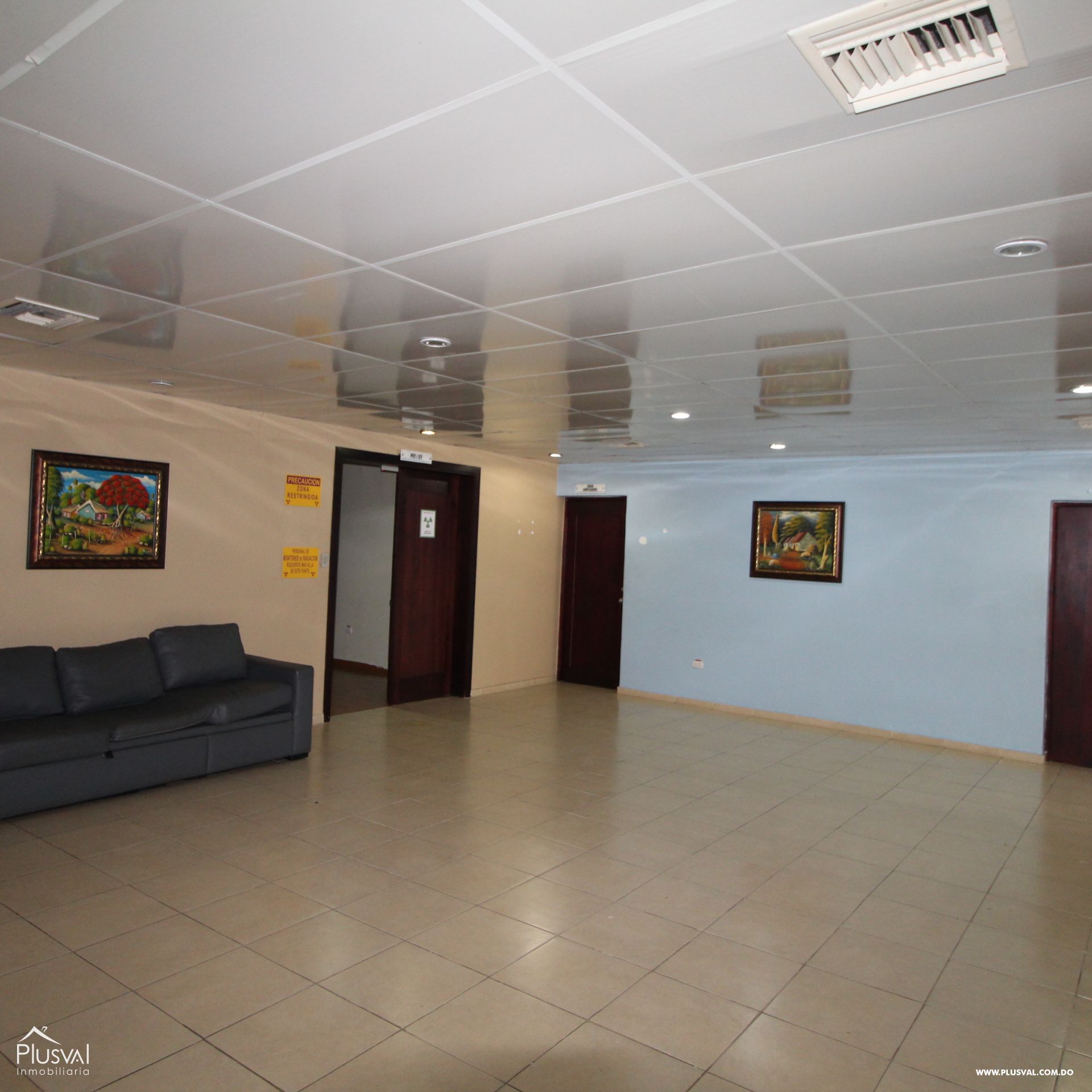 Amplio terreno en venta  ubicado en la Máximo Gómez . 209973
