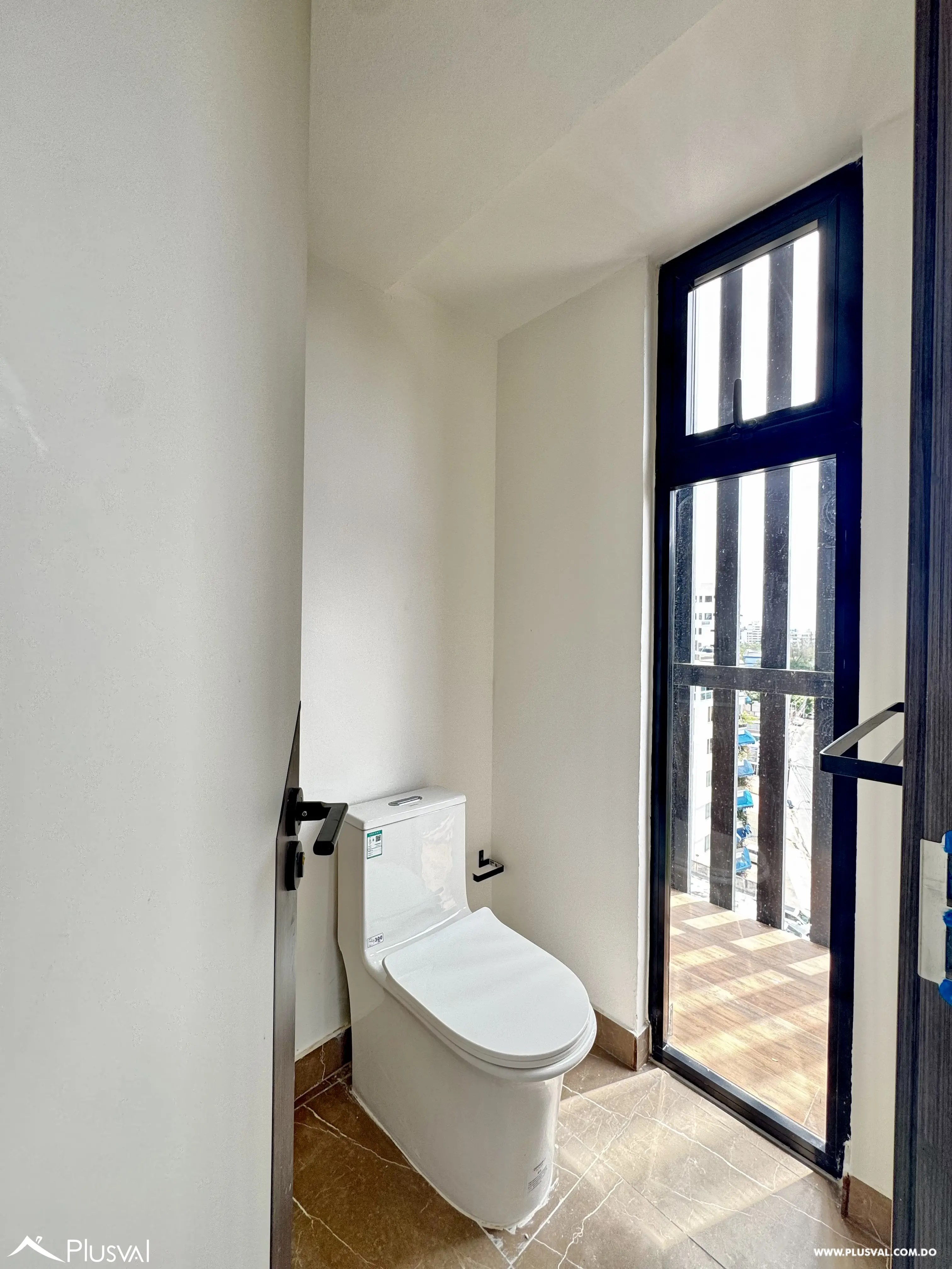 Alquilo Maravilloso Apto. Tipo Loft con excelente Balcon tipo Terraza 501632