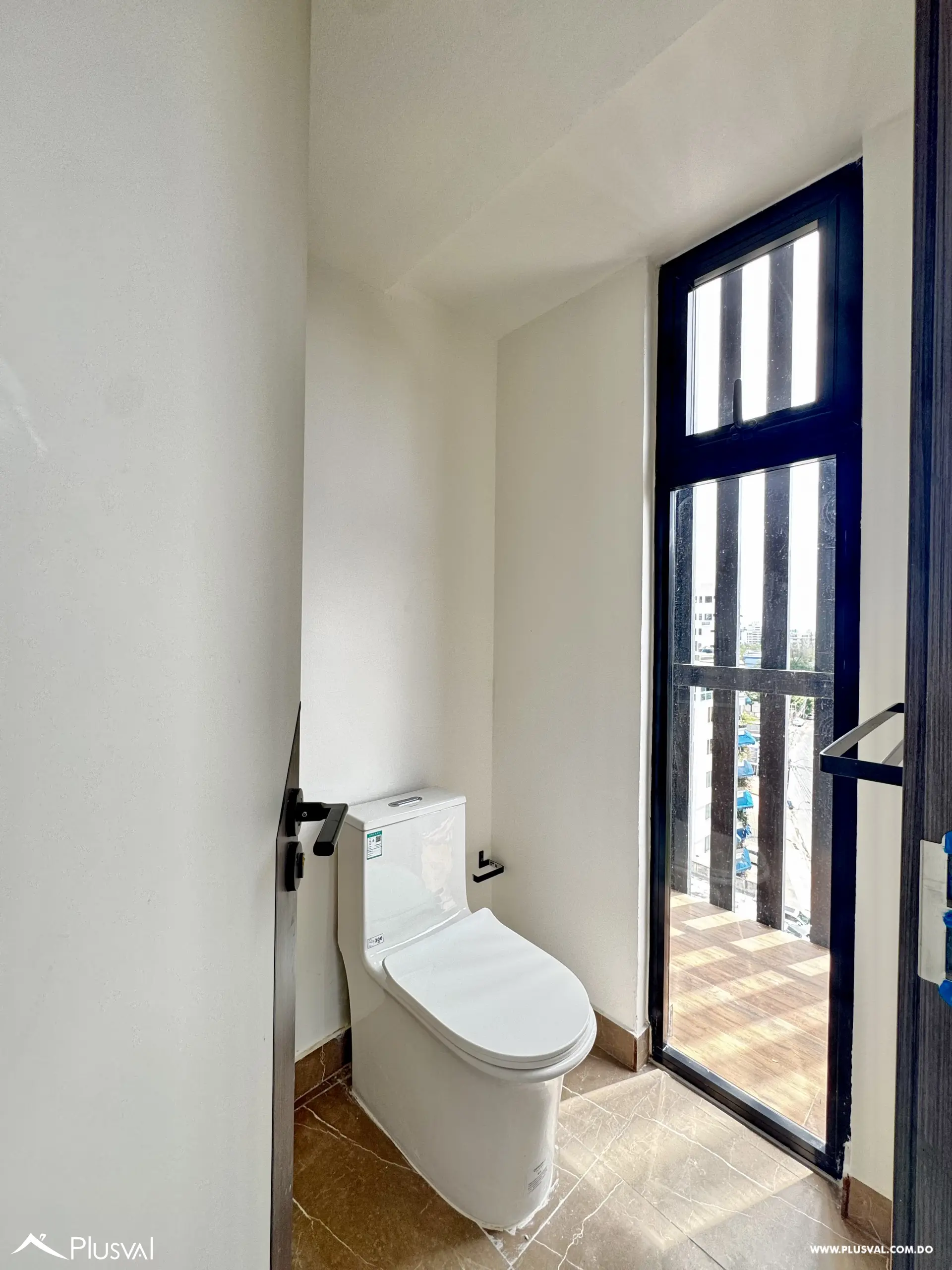 Alquilo Maravilloso Apto. Tipo Loft con excelente Balcon tipo Terraza 501632