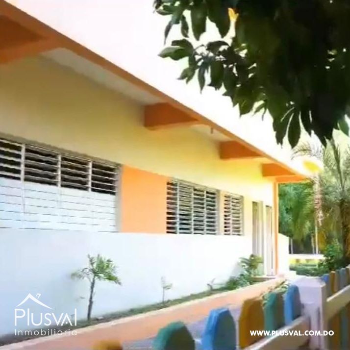 Colegio en venta en Bani 375780
