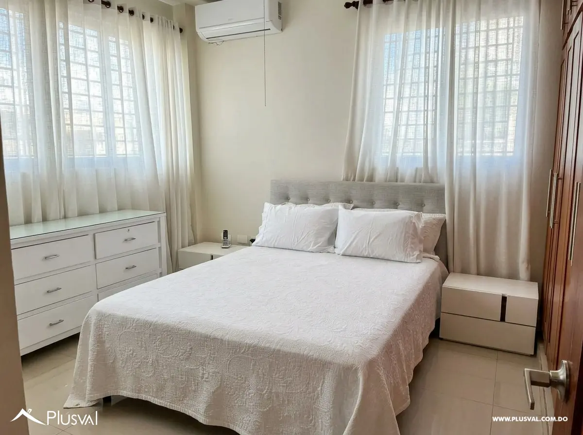 Amplio y Moderno Apartamento en Alquiler con Una Distribución de Lujo 530820