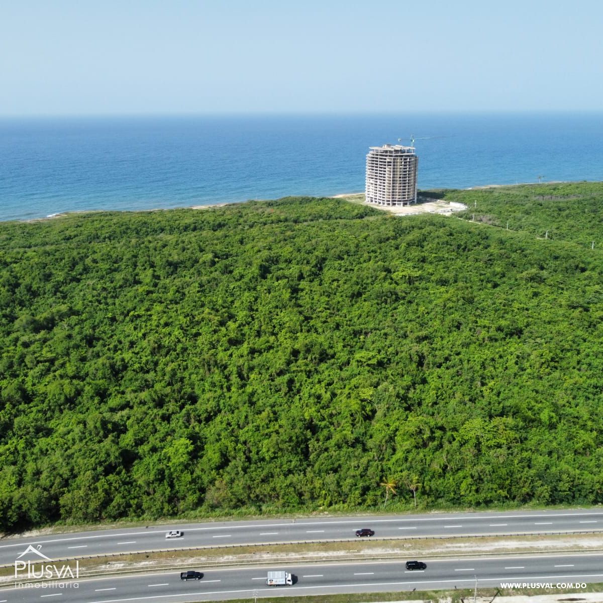 Lote exclusivo en Juan Dolio, ideal para desarrollo inmobiliario comercial y/o residencial 291380