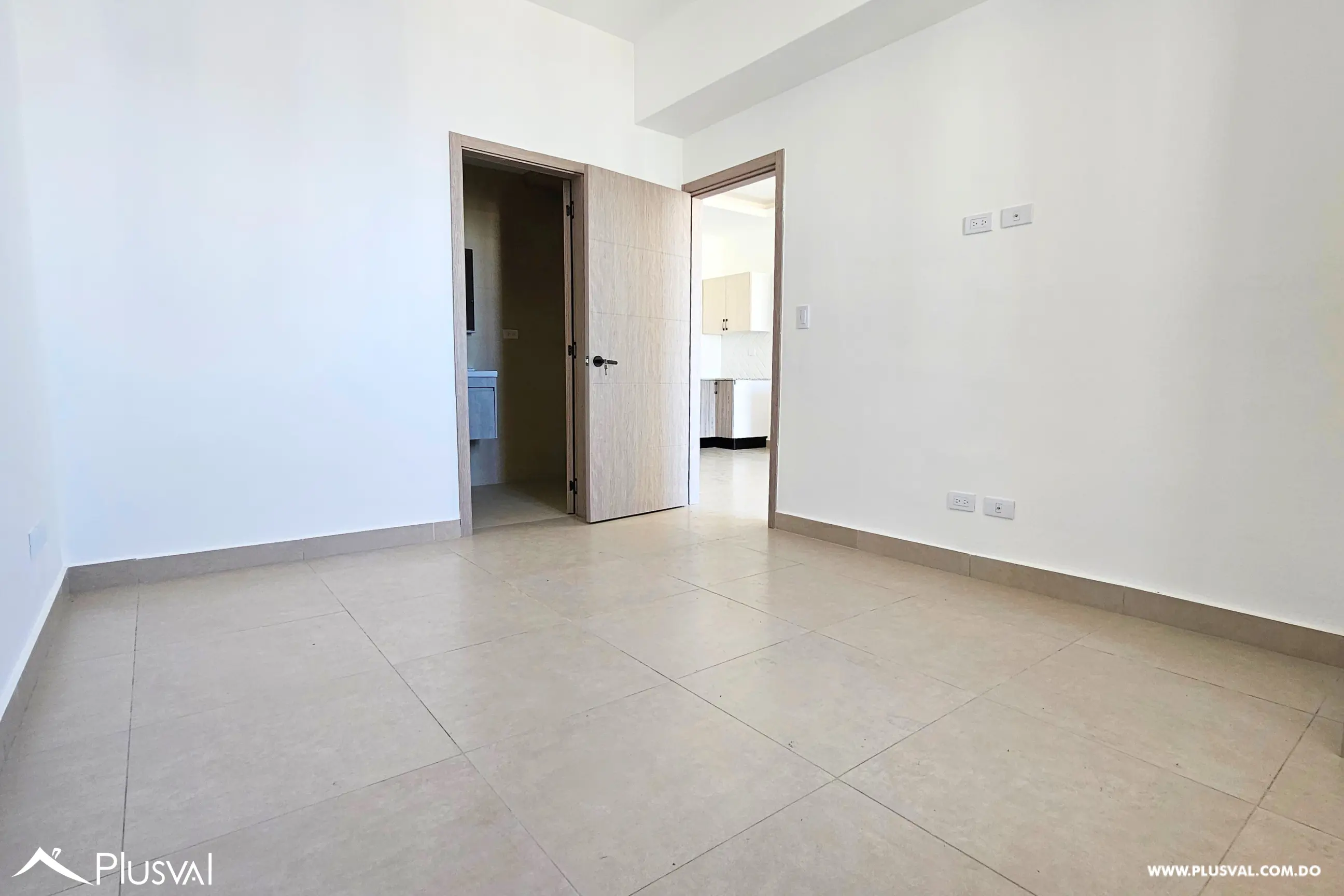 Apartamento a estrenar en Bella Vista, con areas sociales en el Rooftop. 460144