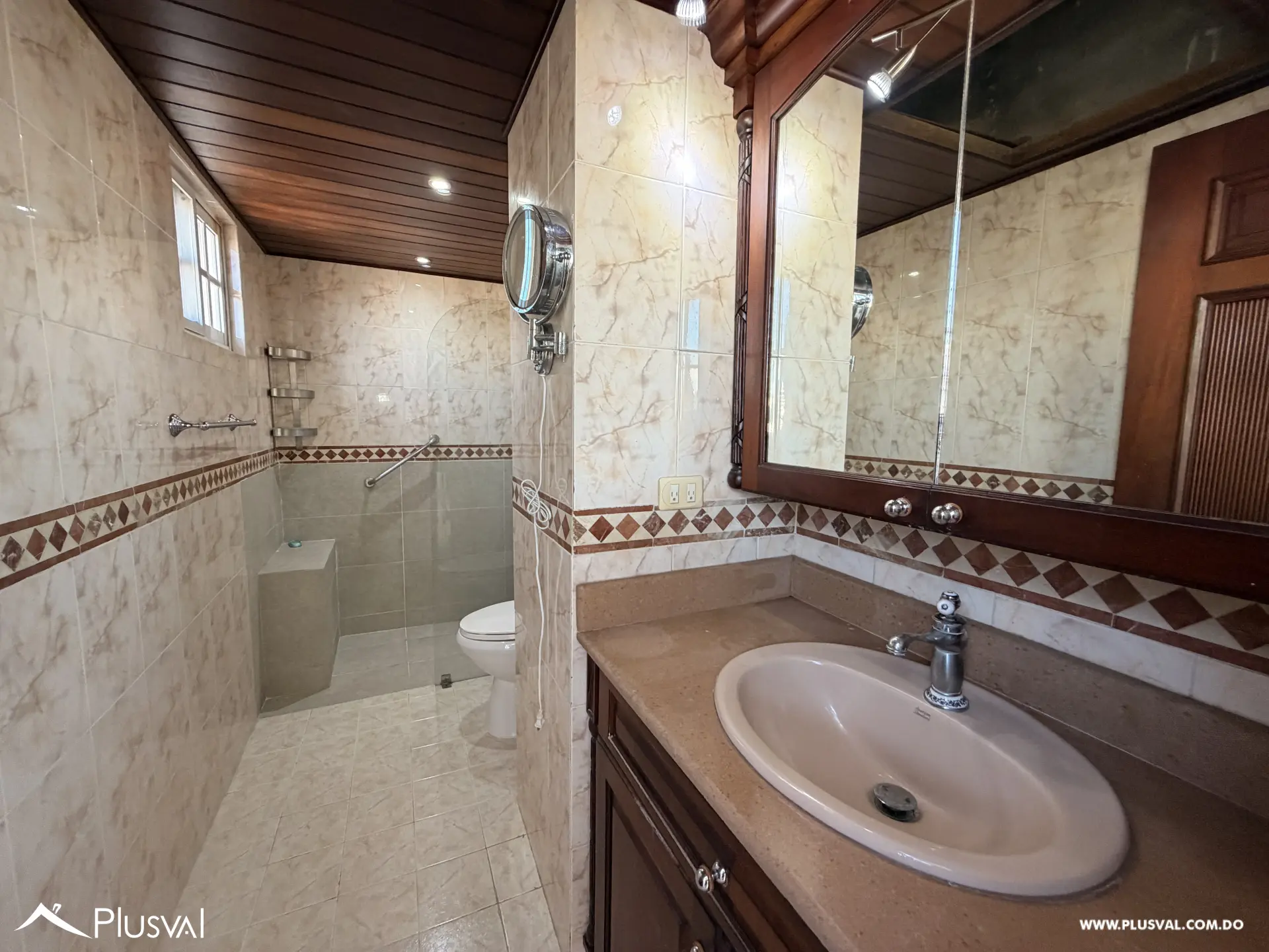 Apartamento penthouse de 3 niveles en La Esperilla en venta 490075