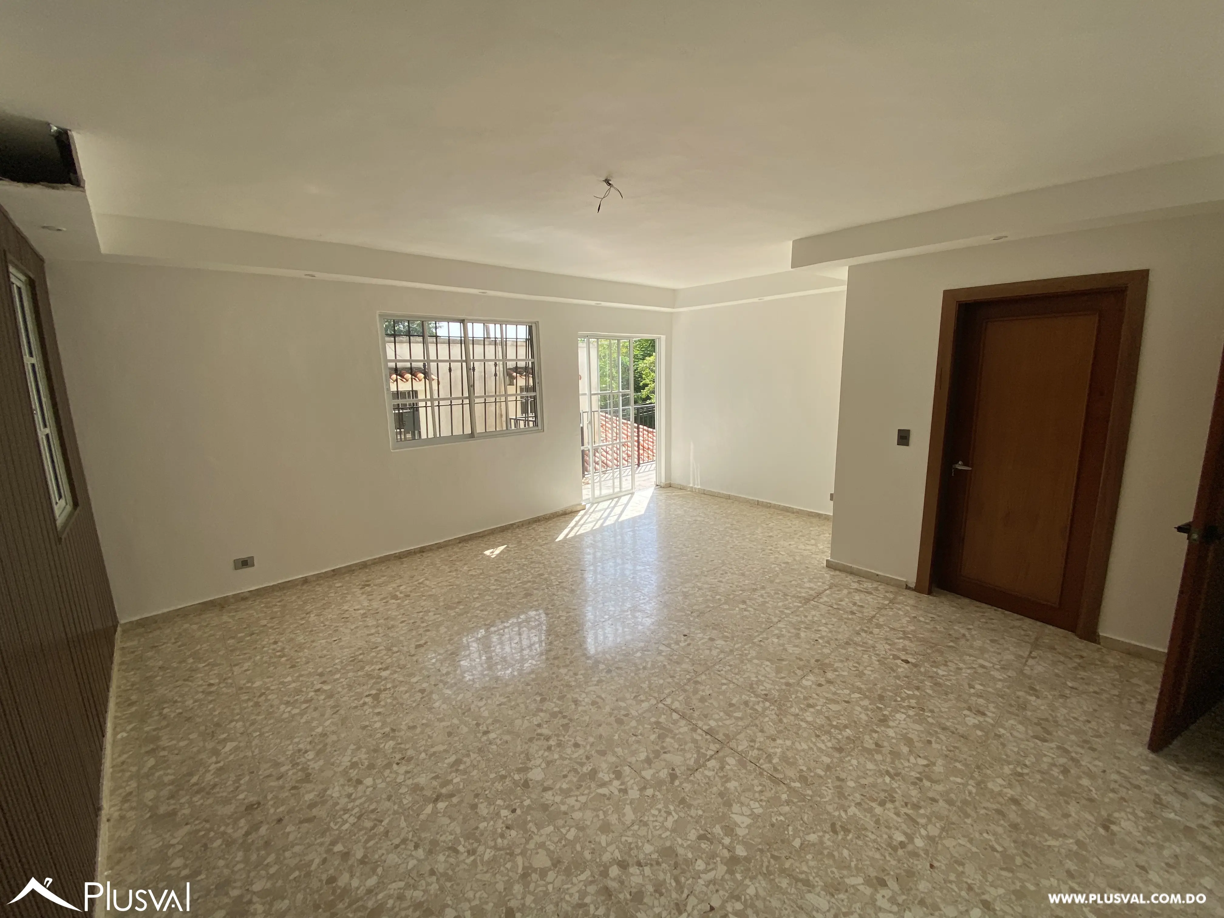 Casa de Dos Niveles 521348