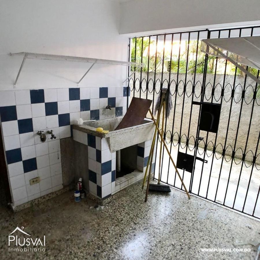 Amplia Casa en Arroyo Hondo II 443387