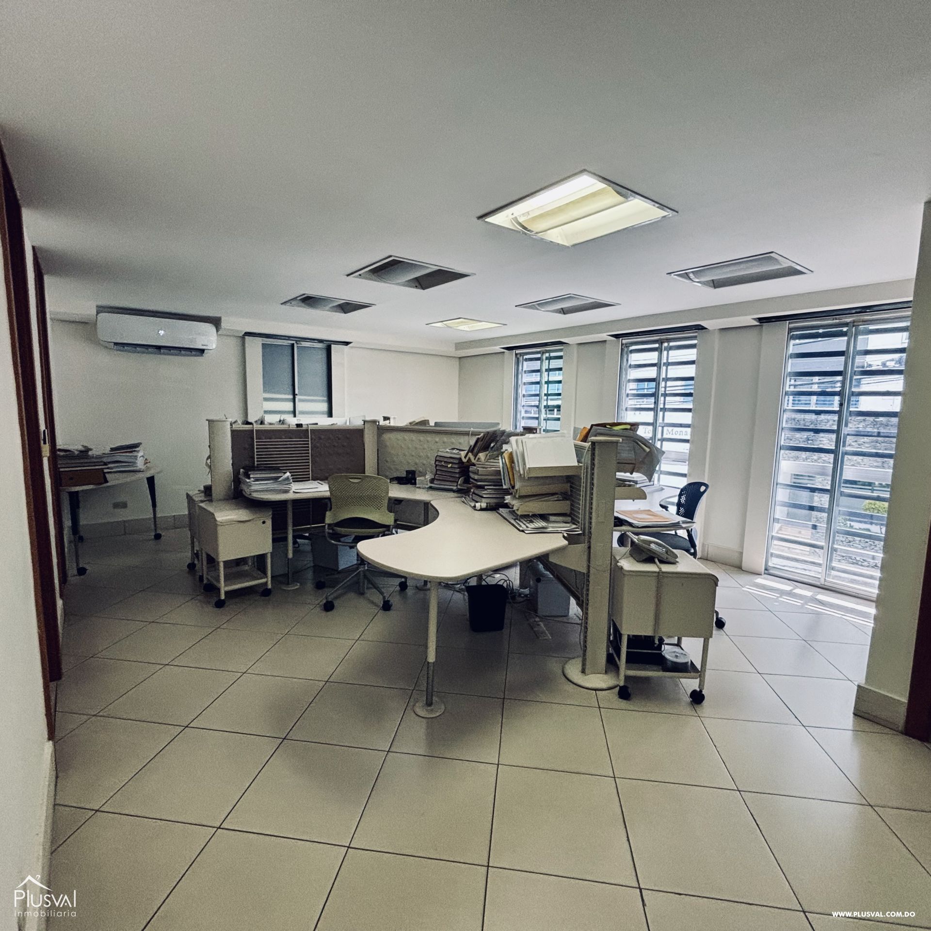 Propiedad comercial para oficinas o co-working 389356