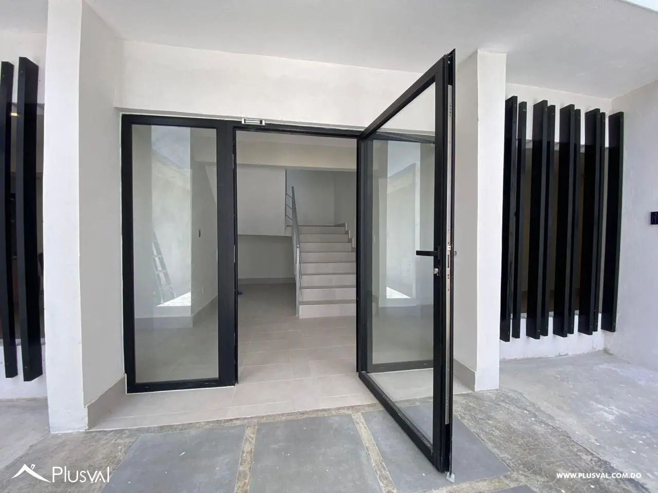 Apartamento moderno de 1 habitación en el corazón de Bávaro – listo para mudanza inmediata 468747
