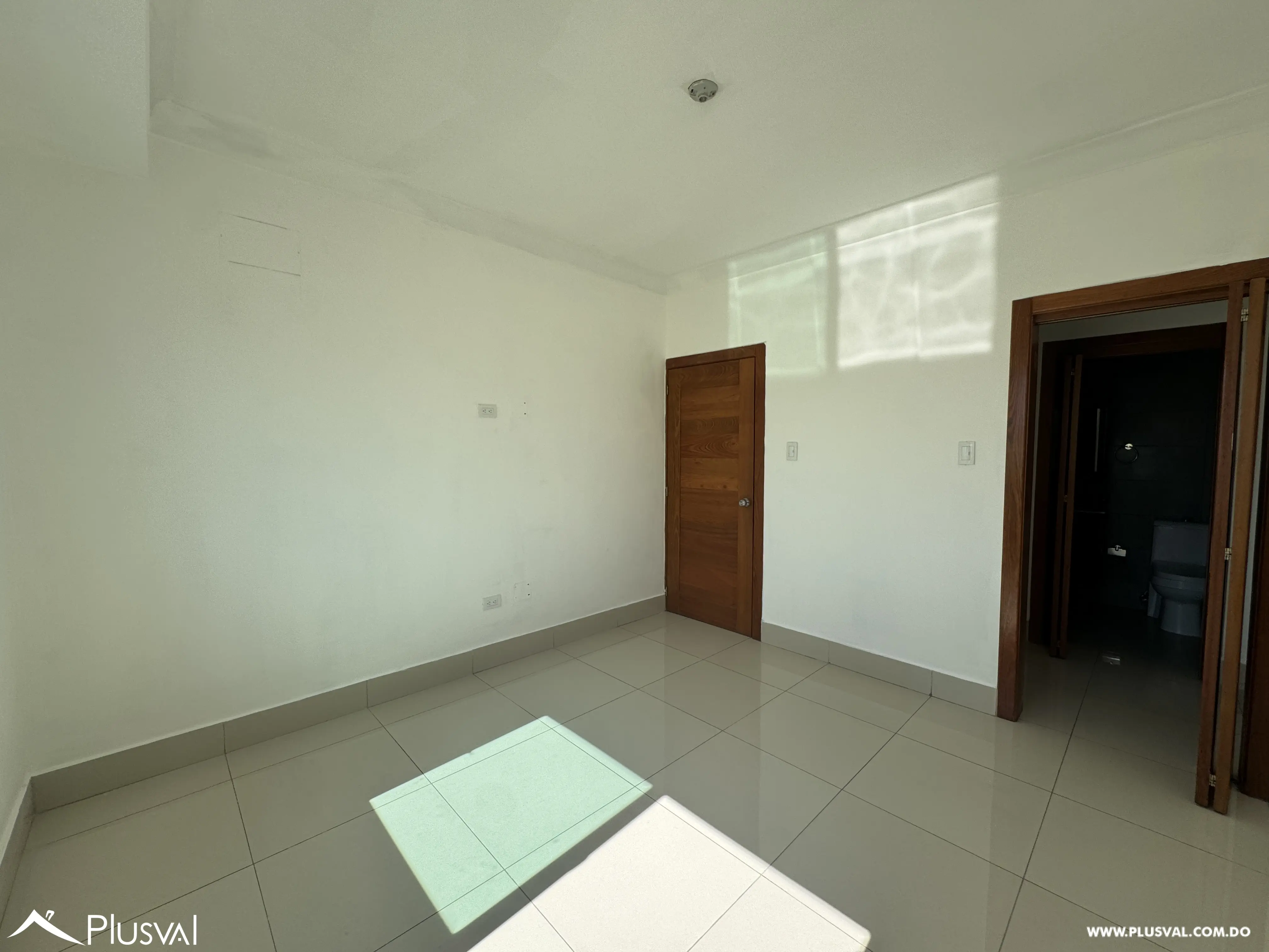 Apartamento en alquiler en El Millón – 2 habitaciones, 2.5 baños y área social completa 473688