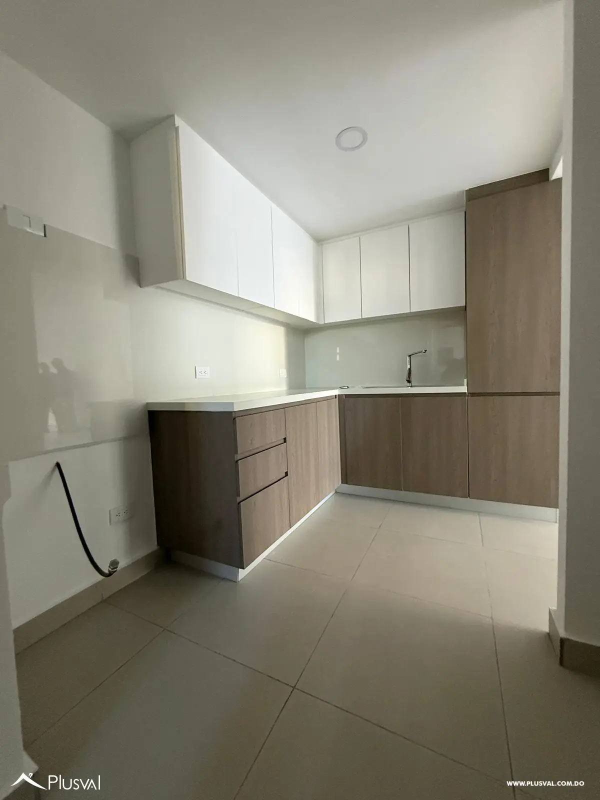 Apartamento en alquiler en Evaristo Morales 503902