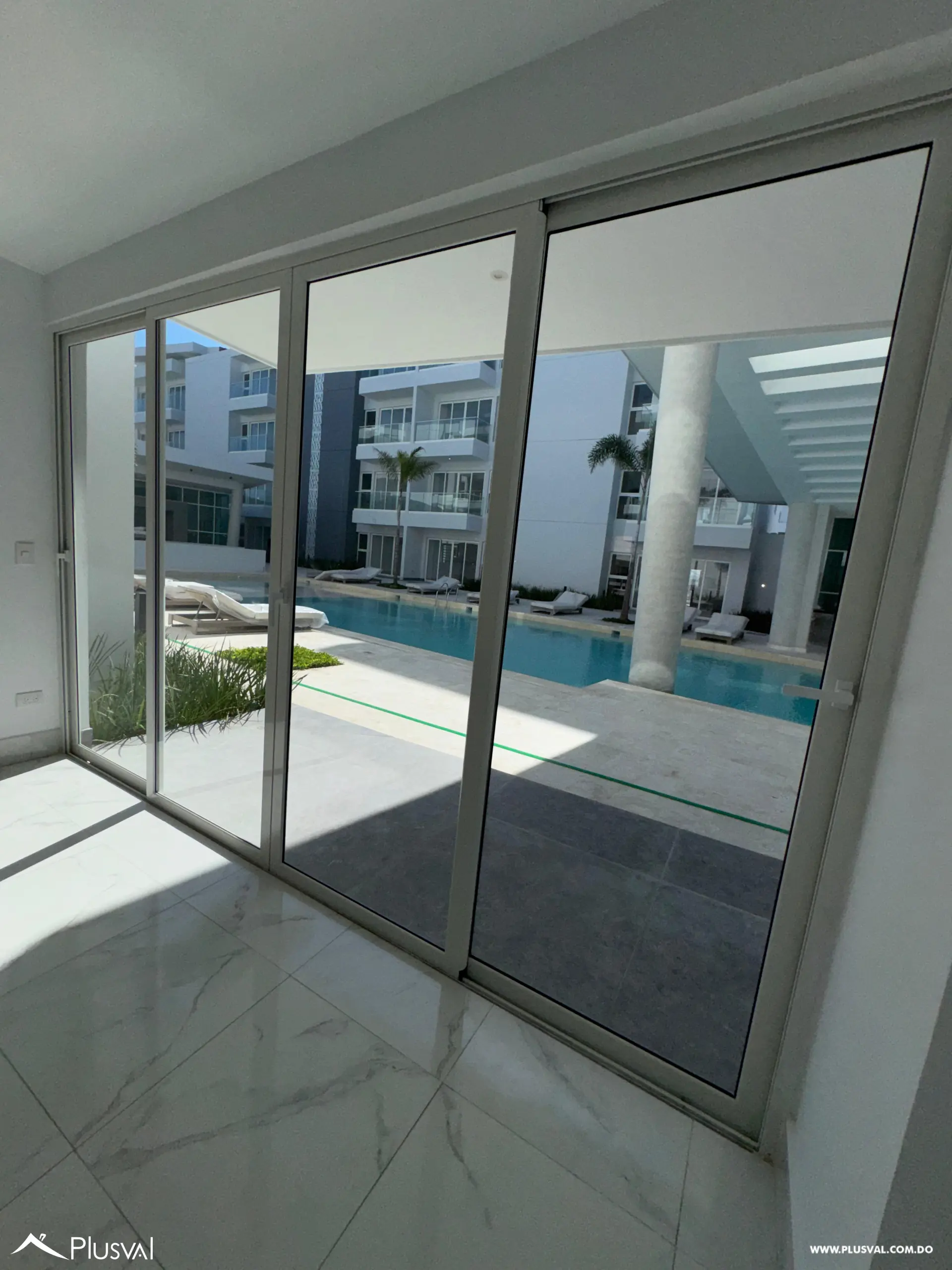 Apartamento en Venta en Ciudad Las Canas, Cap Cana | 2 Habitaciones, 2 Parqueos y Línea Blanca 505622