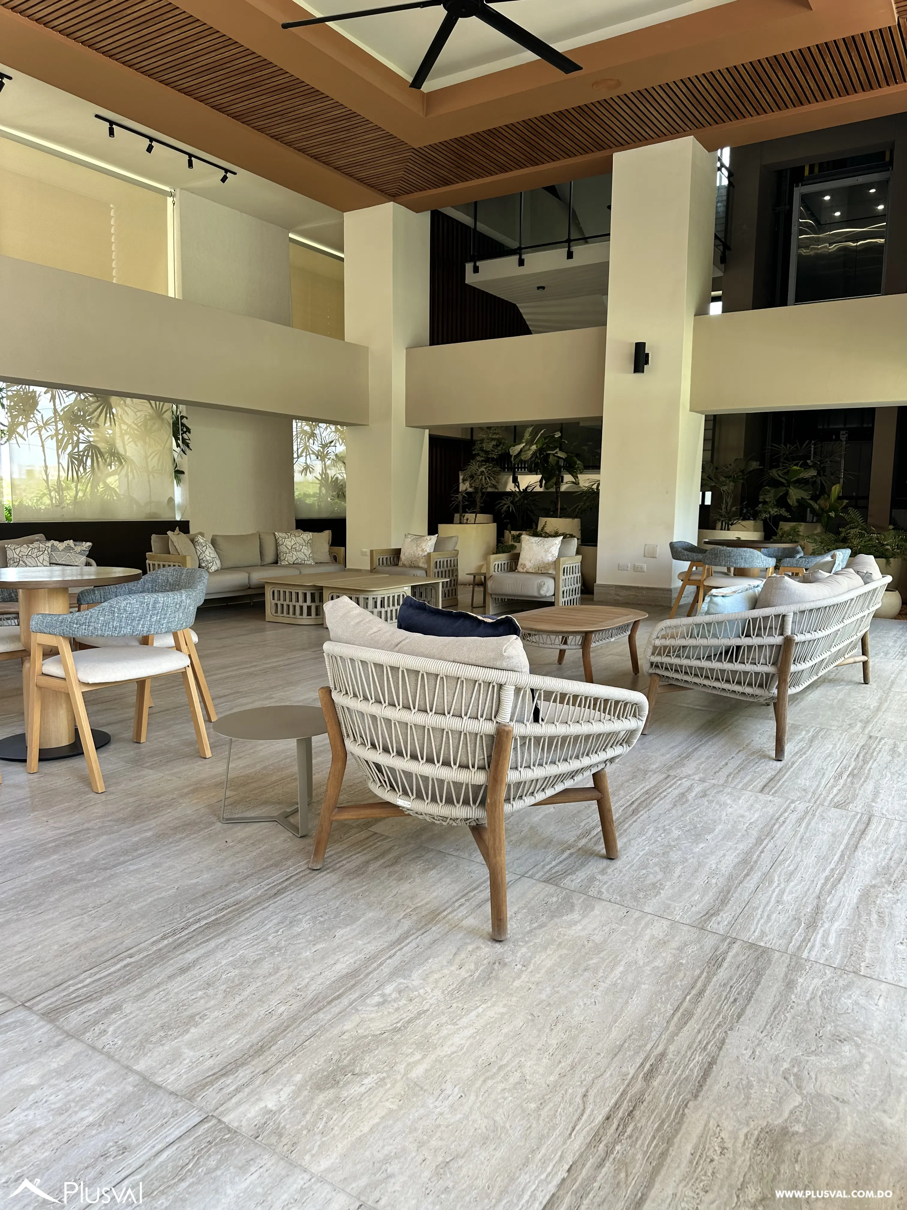 Se renta apartamento amueblado de 1 habitación en Cap Cana 525979