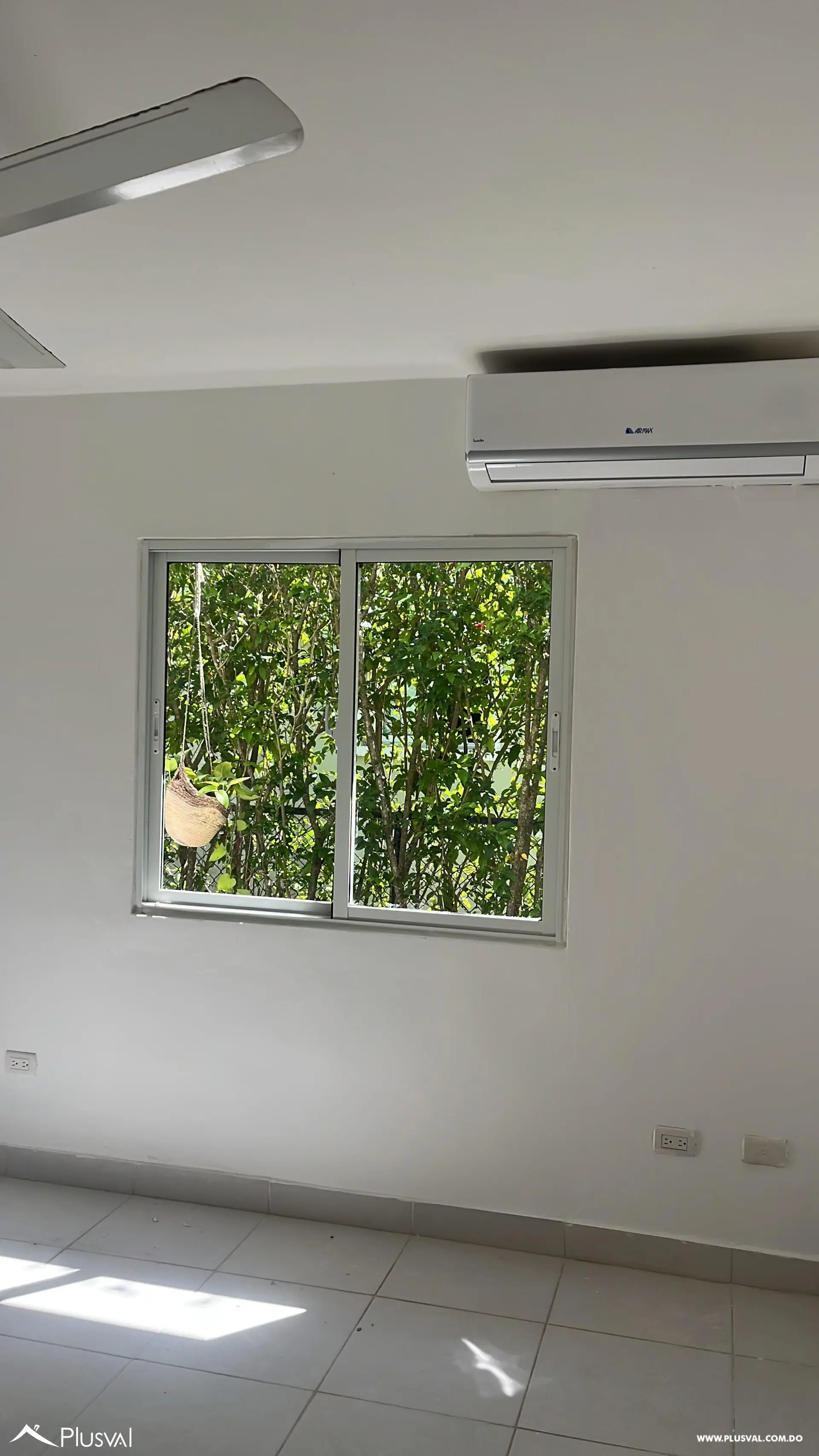 Se vende casa en Ciudad La Palma de 3 habitaciones 505033