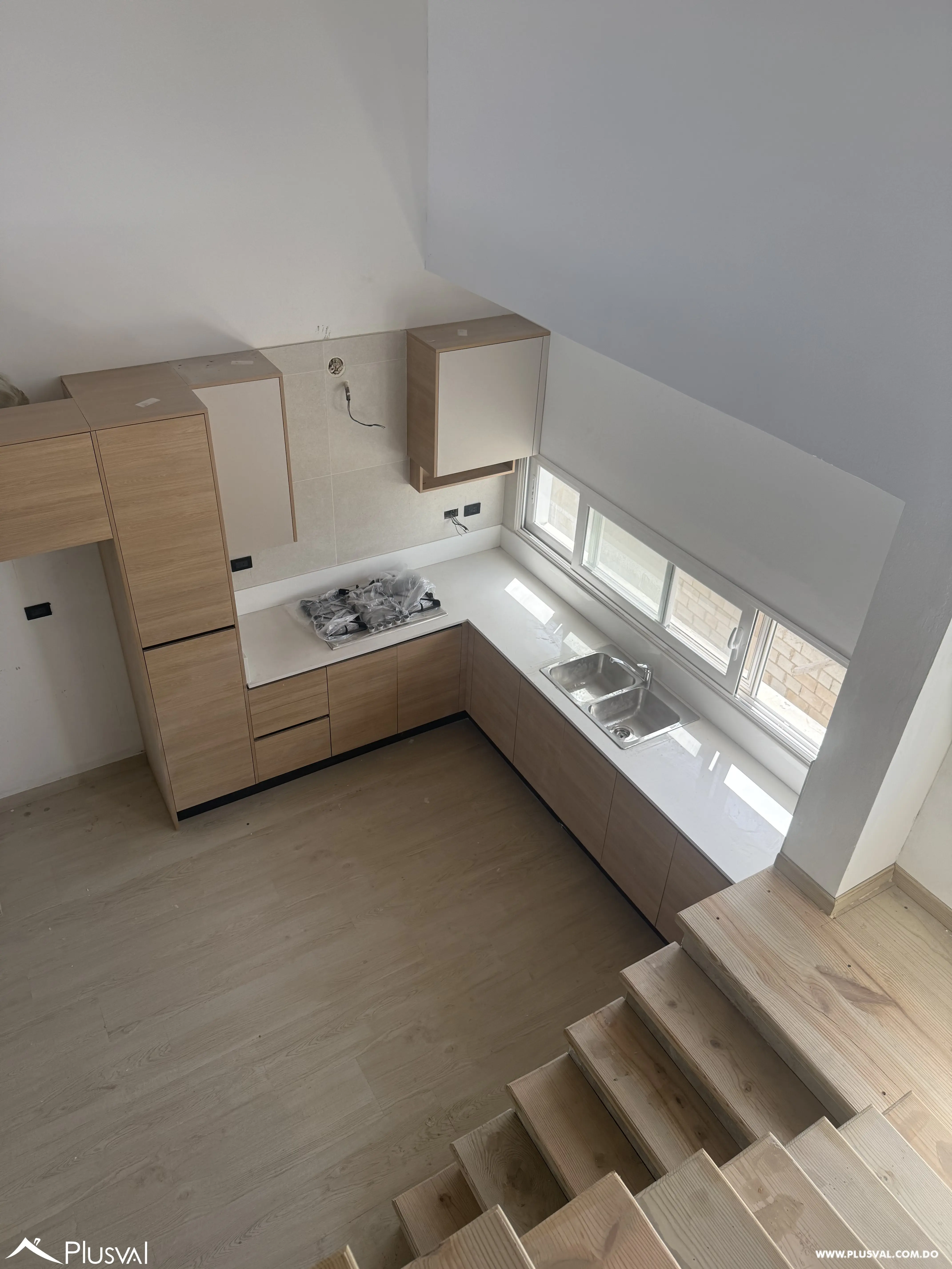Penthouse único de 3 habitaciones en Dominicus 452351