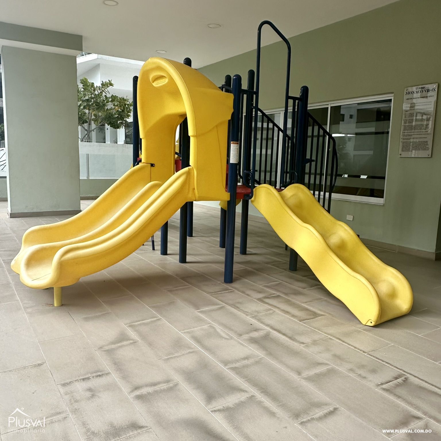 Apartamento en alquiler en el excluviso sector Piantini 372996