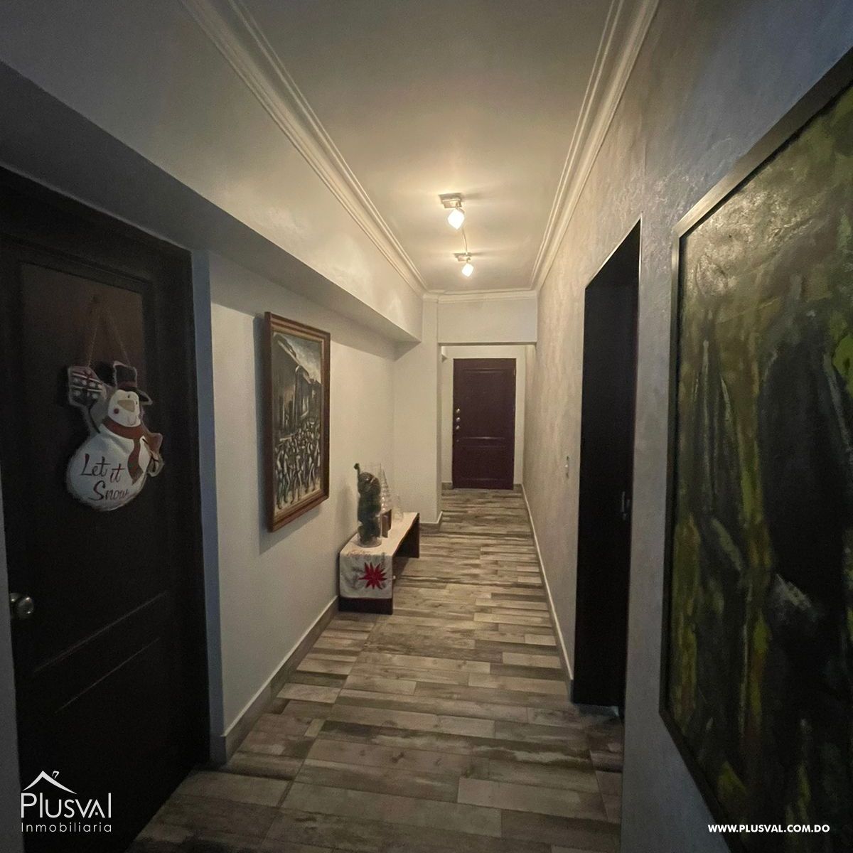 Amplio Apartamento de 3 habitaciones  en Venta en Evaristo Morales 329439