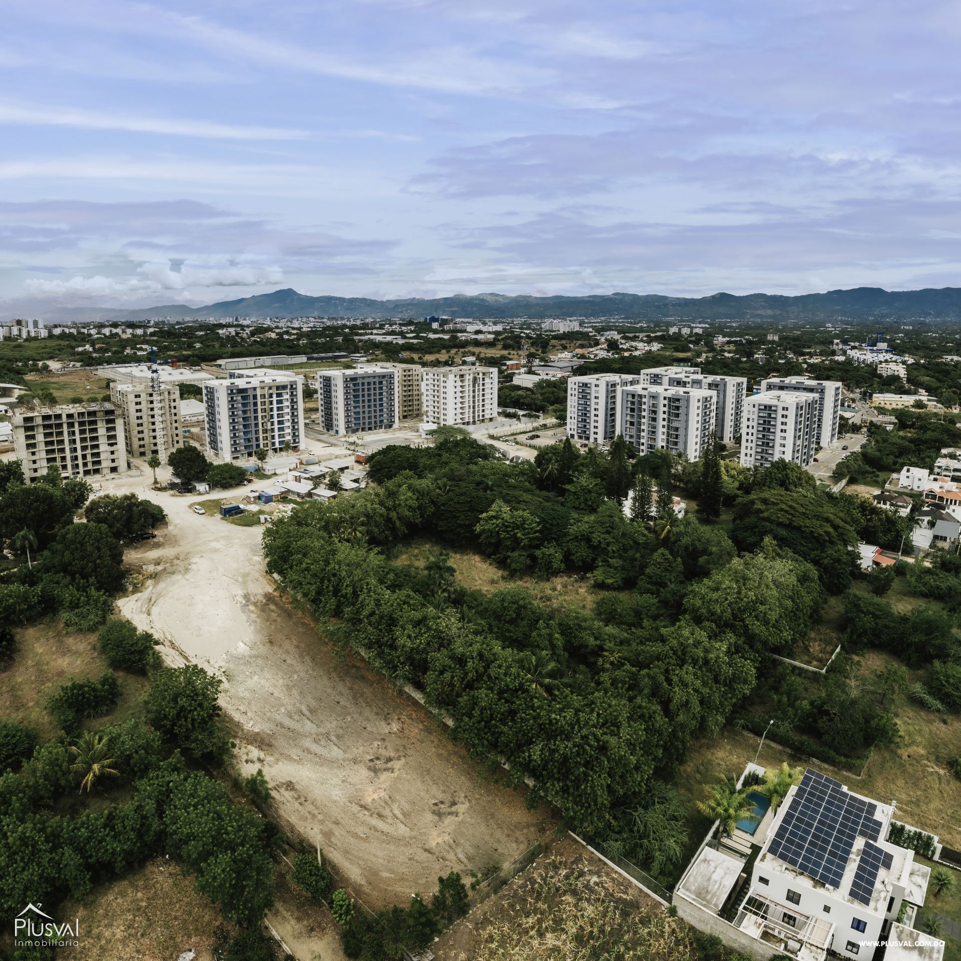 Apartamentos de 2 y 3 habitaciones en zona privilegiada de Santiago. 388359