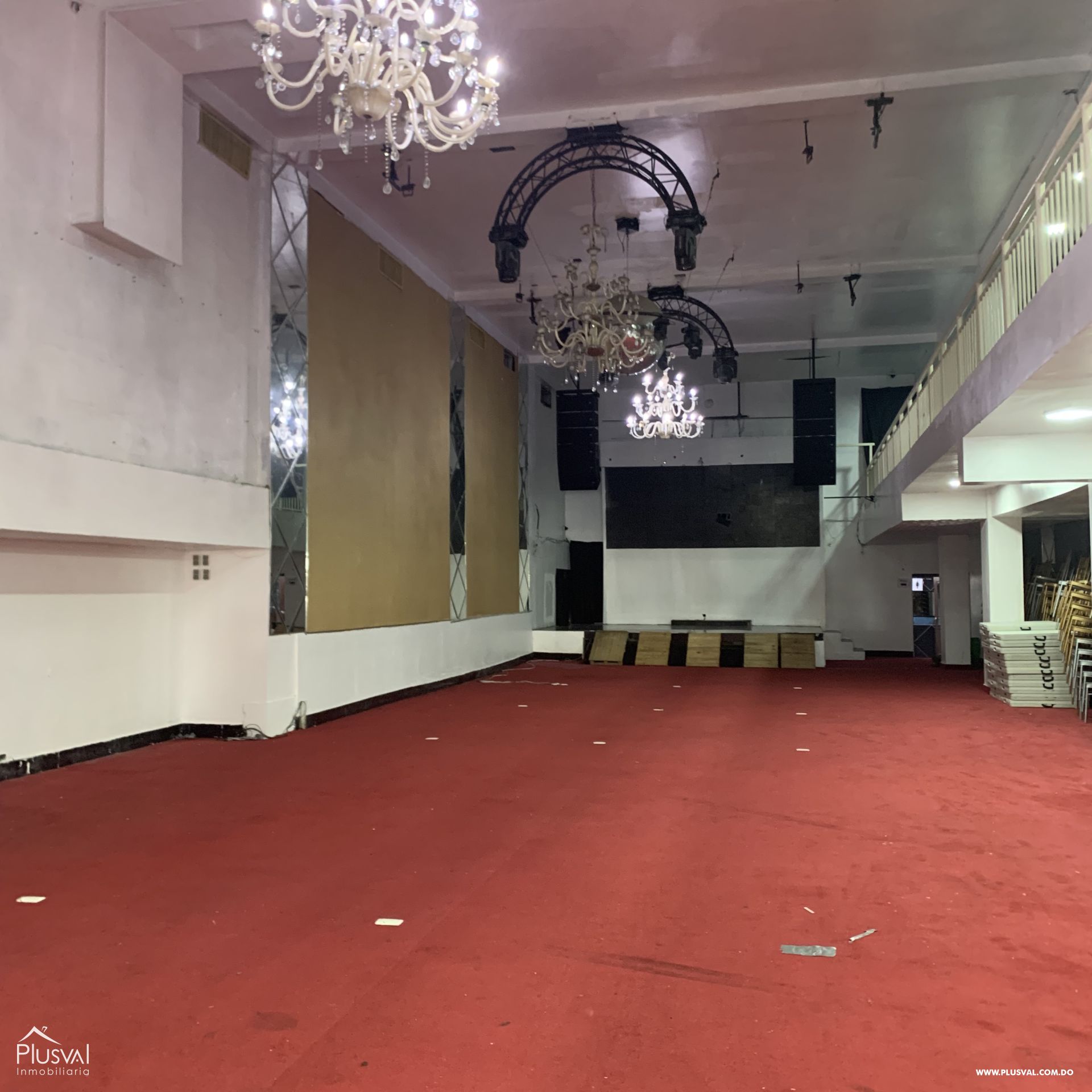 Local comercial en alquiler en Autopista San Isidro 271025