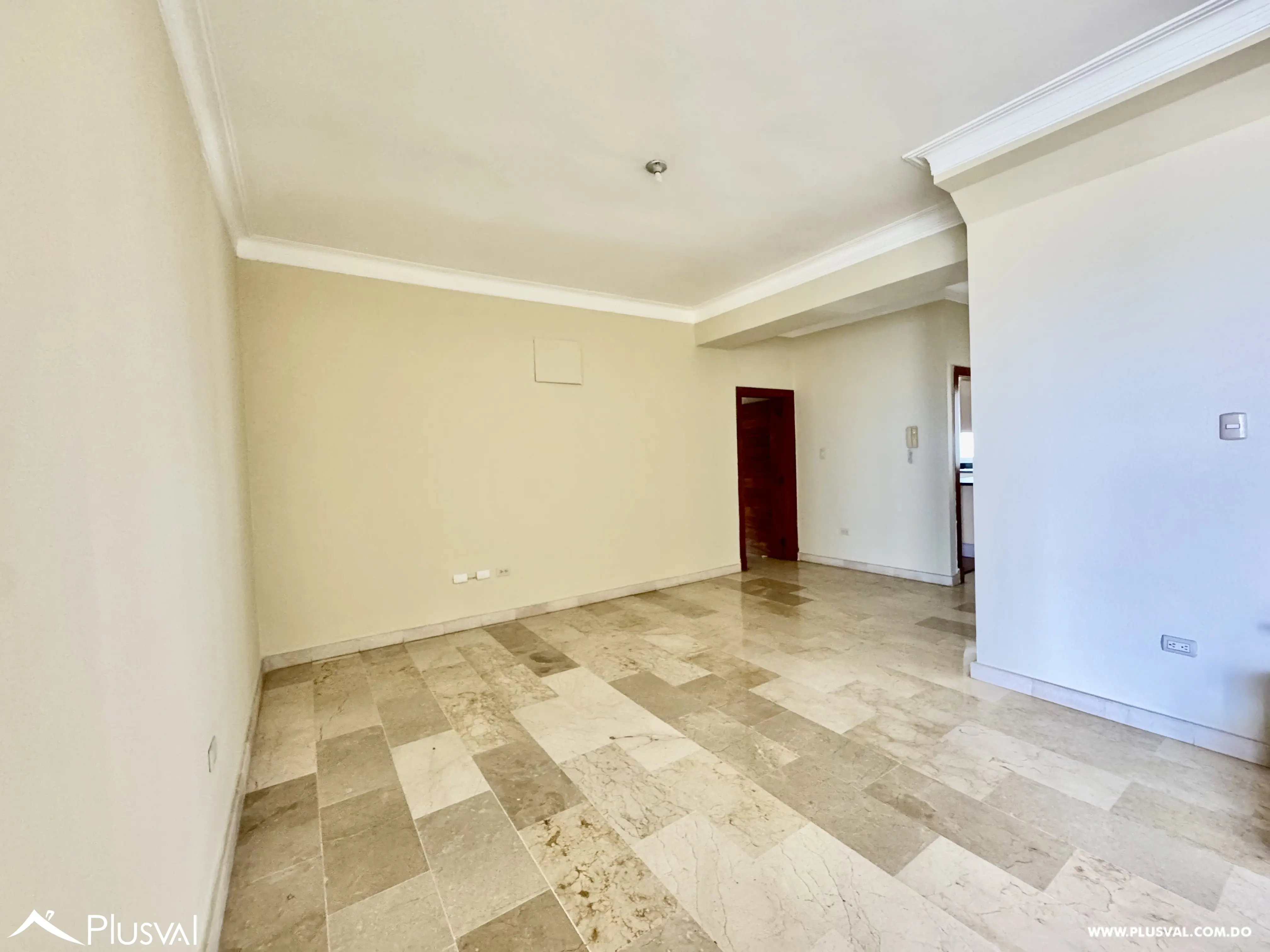 Vendo Amplio y Maravilloso Pent House en una de las Zonas mas Exclusivas de La Esperilla 490595