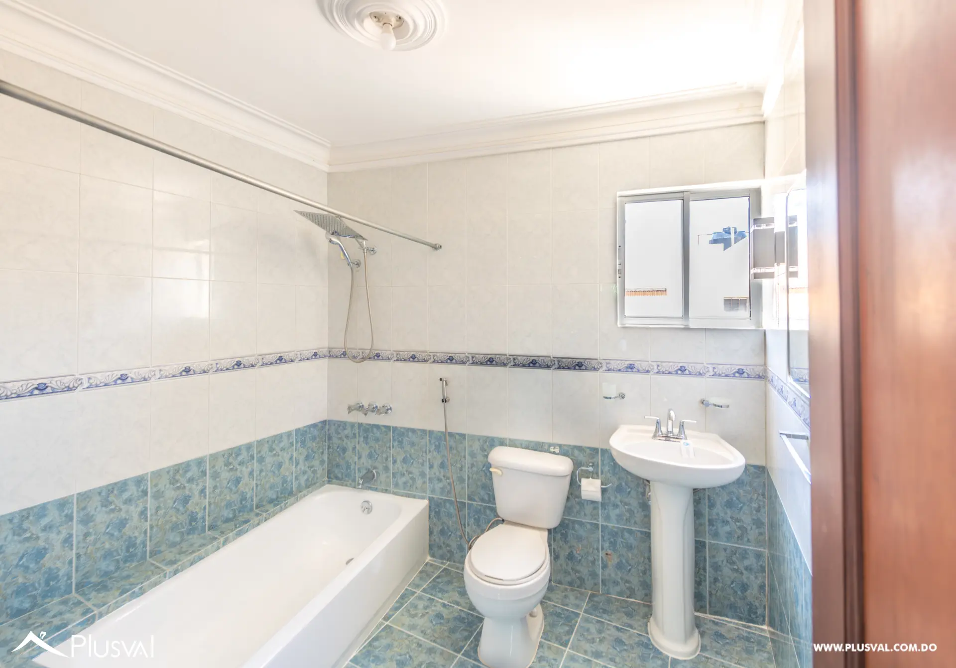 Amplio Apartamento en Venta de 160 m² con 2 Parqueos en Renacimiento 499259