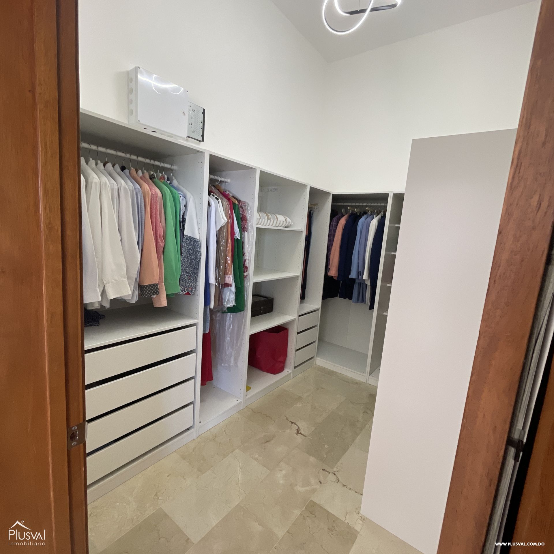 Apartamento tipo PH en Evaristo Morales con excelentes vistas 432875