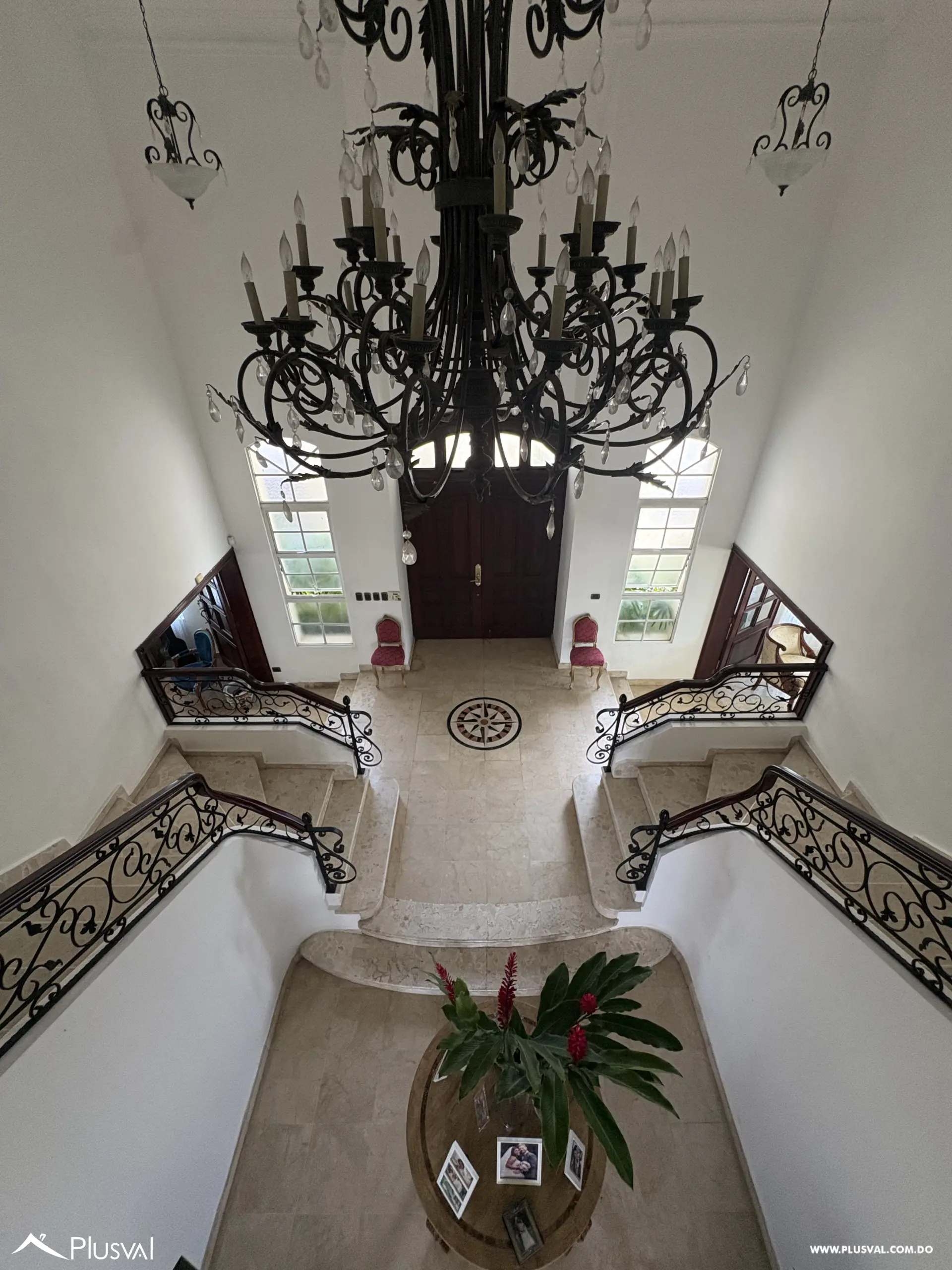 Casa en venta en Altos de Arroyo Hondo III con piscina y hermosa vista. 484704