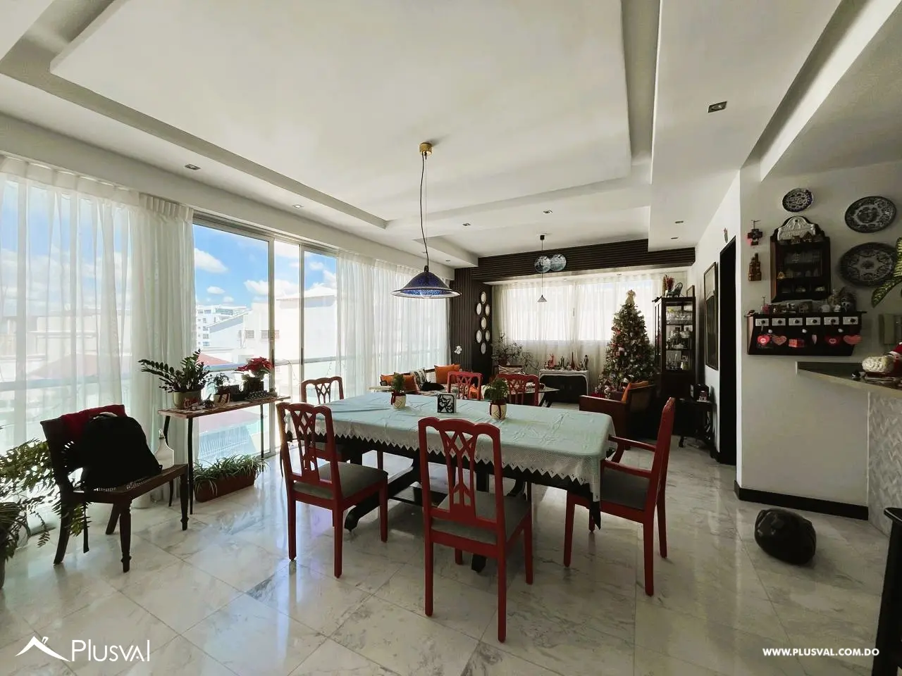 Apartamento de 3 habitaciones en venta en Serrallés 481843