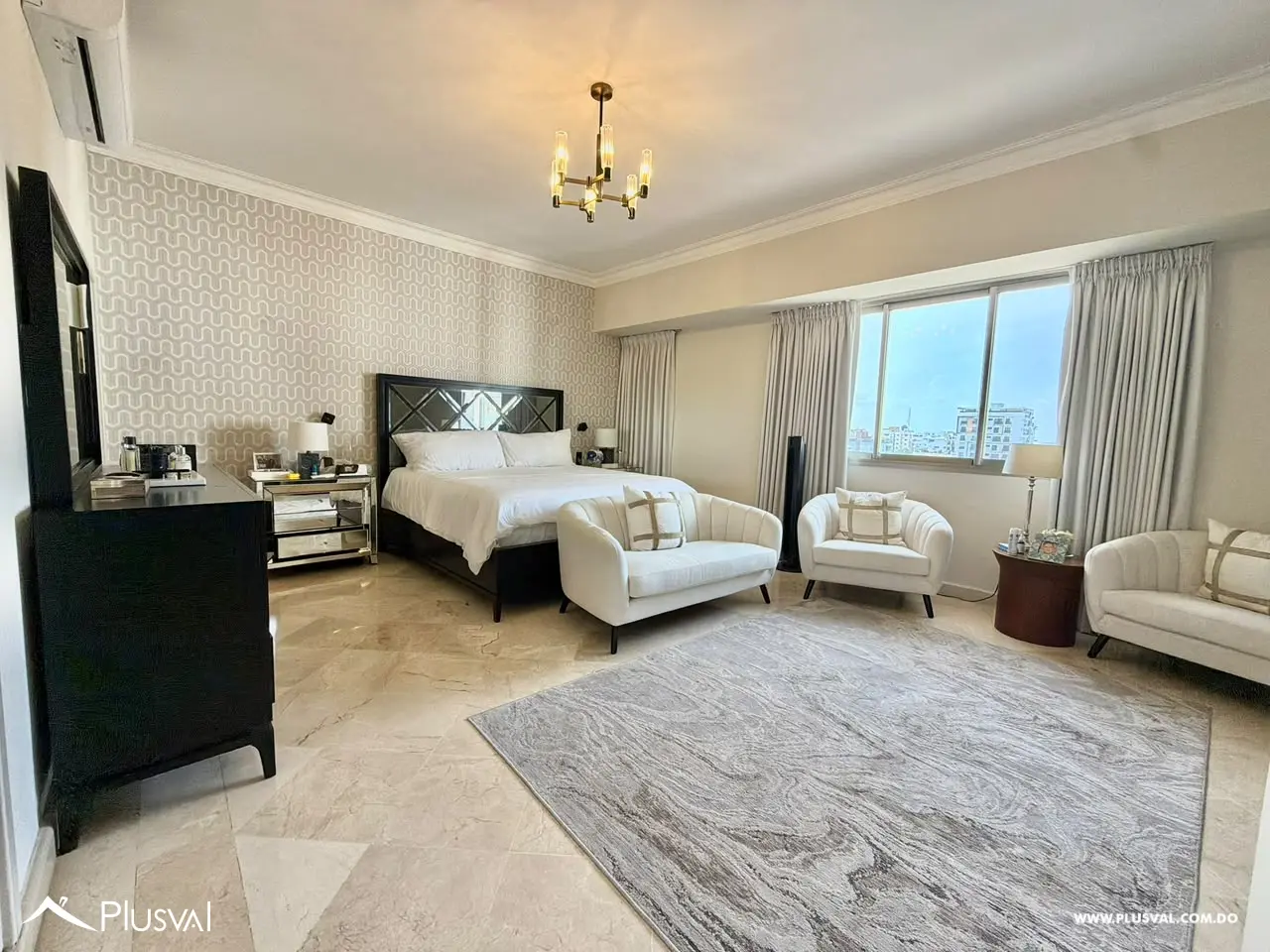 Apartamento de Lujo en Venta en Los Cacicazgos | 3 Hab., 3 Parqueos, Vista al Mar 527170