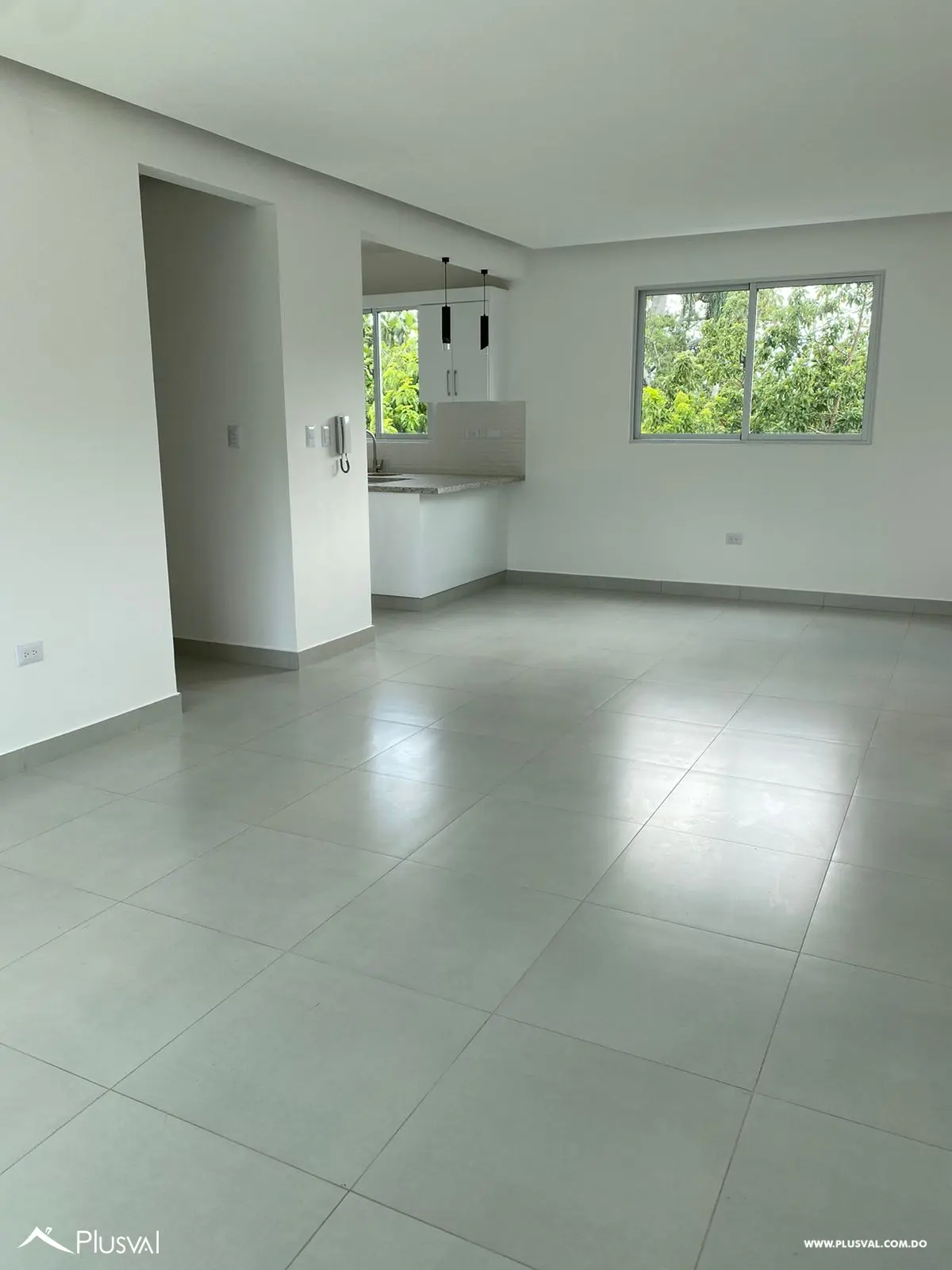Apartamento en tercer nivel con acceso a atractivas amenidades 466808