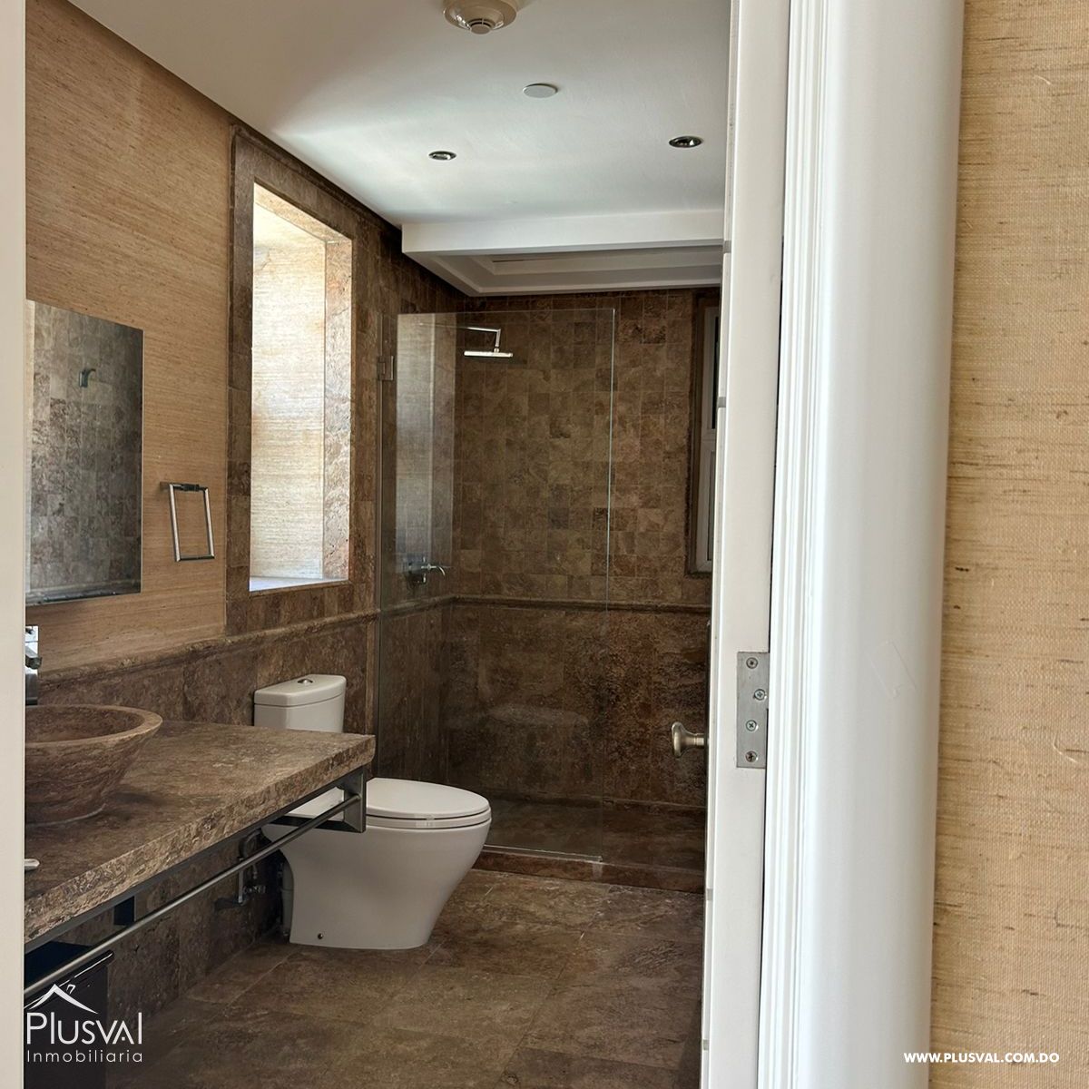 Excelente apartamento en alquiler en el sector de Bella Vista 330207