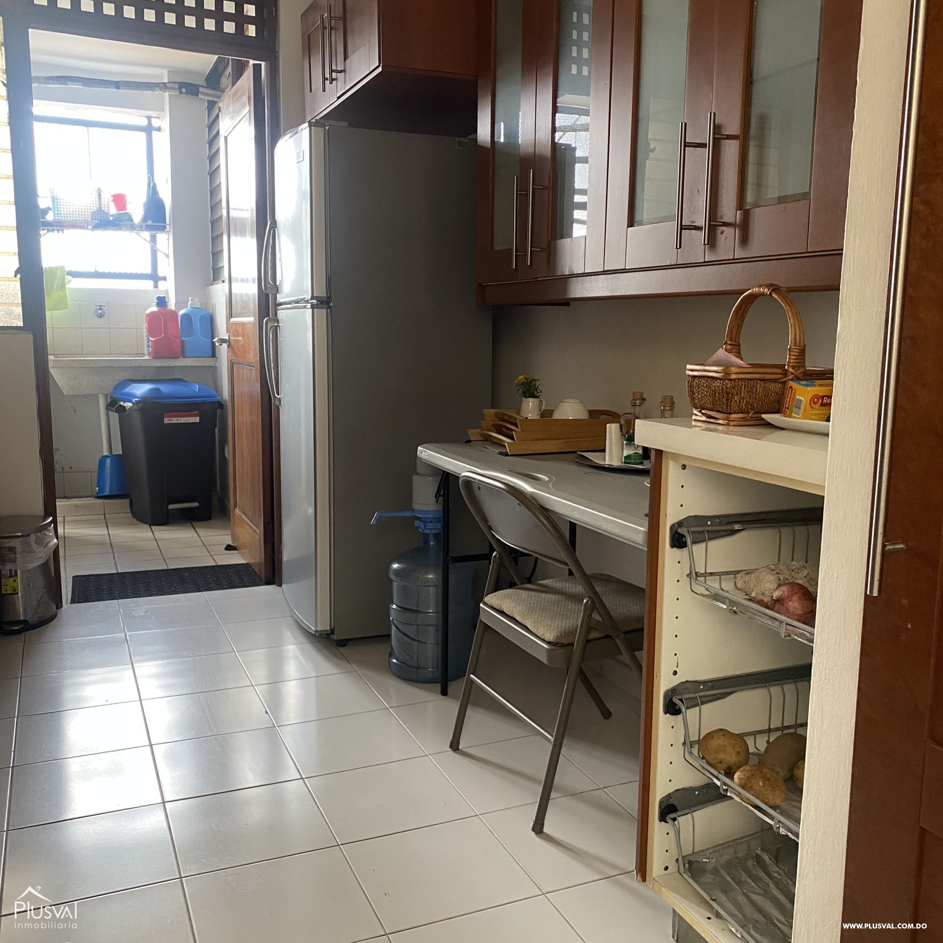 Amplio y fresco Apto clásico con Terraza Privada 366202