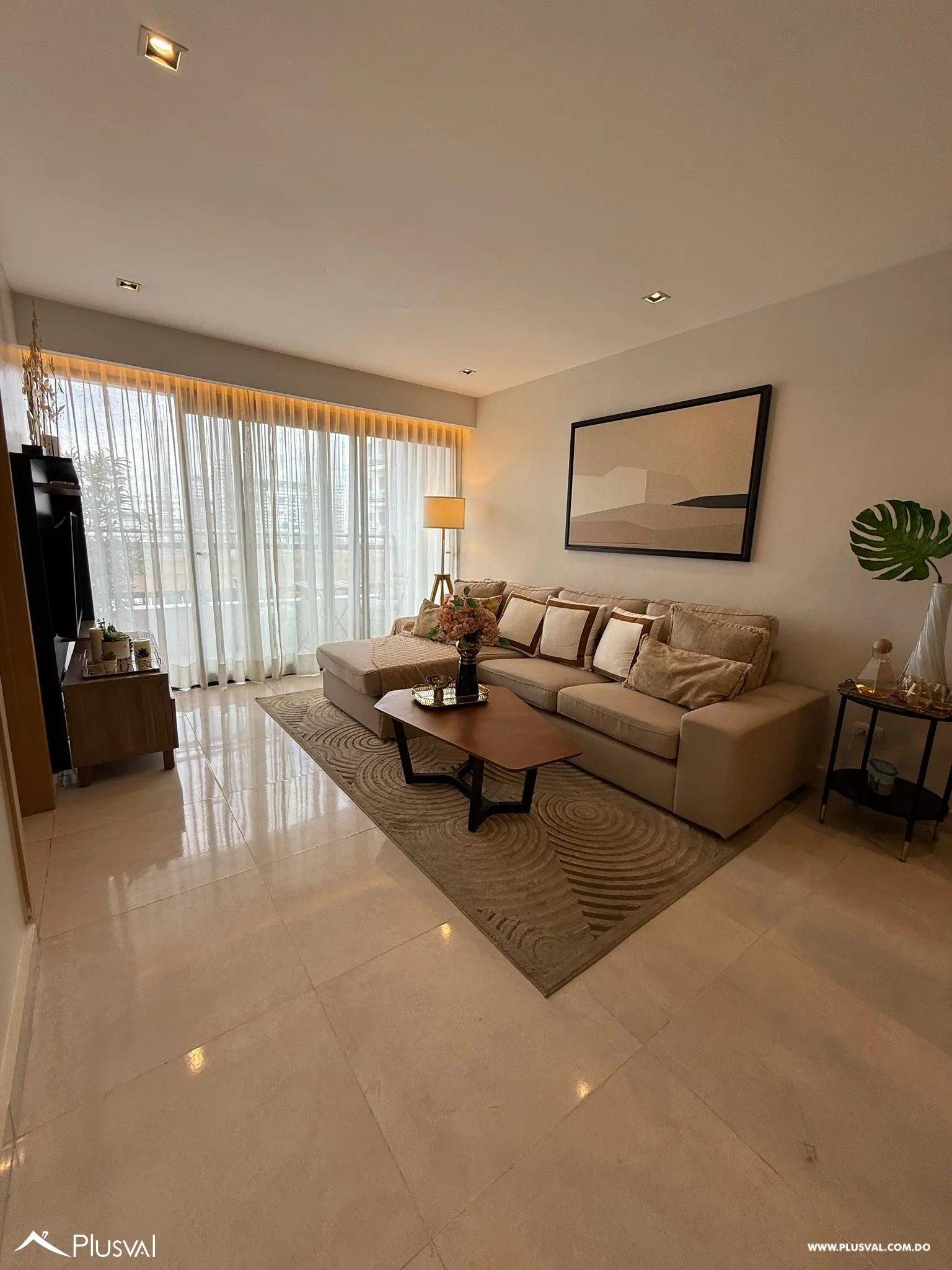 Apartamento en alquiler en Evaristo Morales 460052