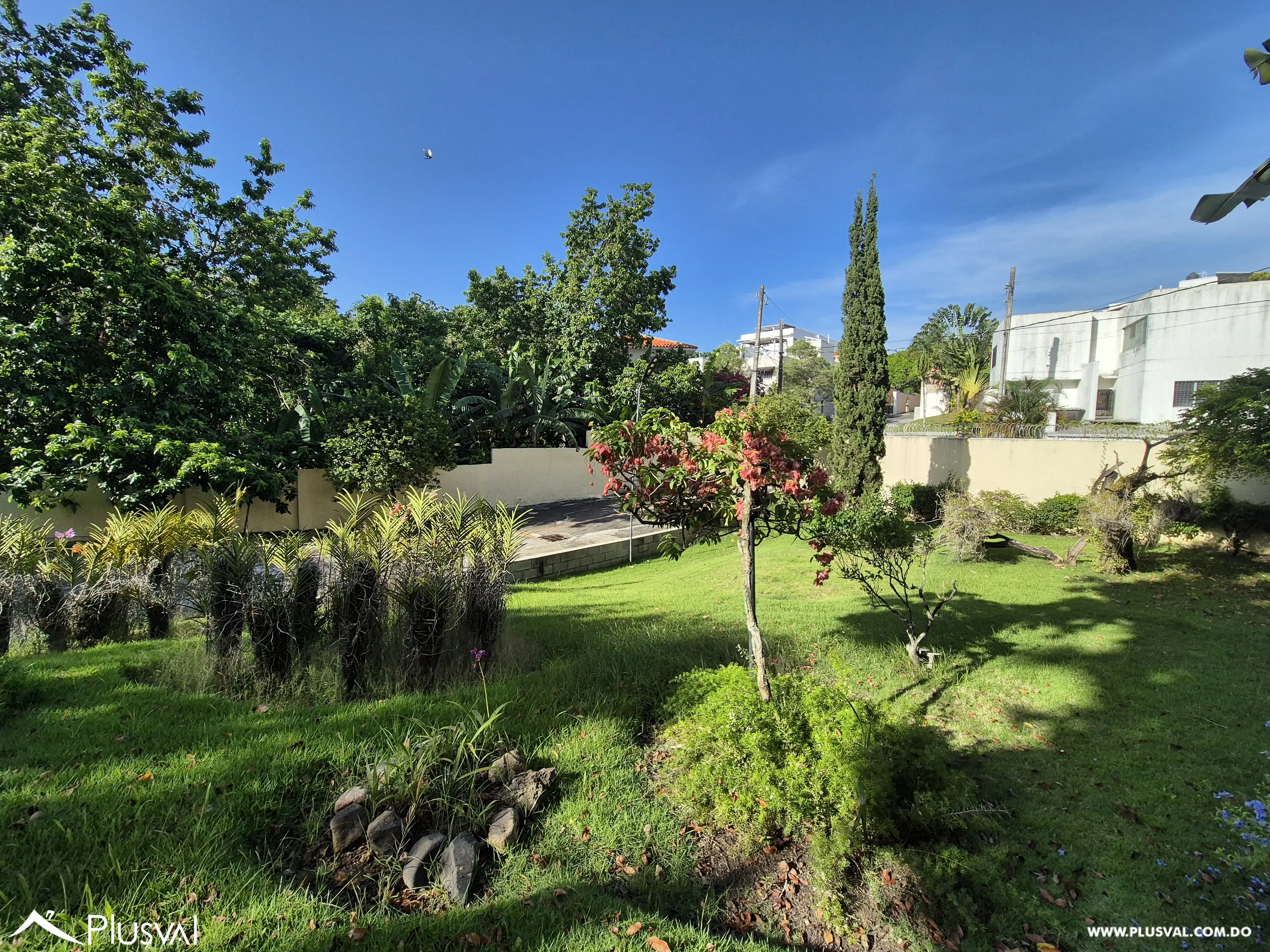 Amplia y hermosa casa en venta en Arroyo Hondo 2 456825