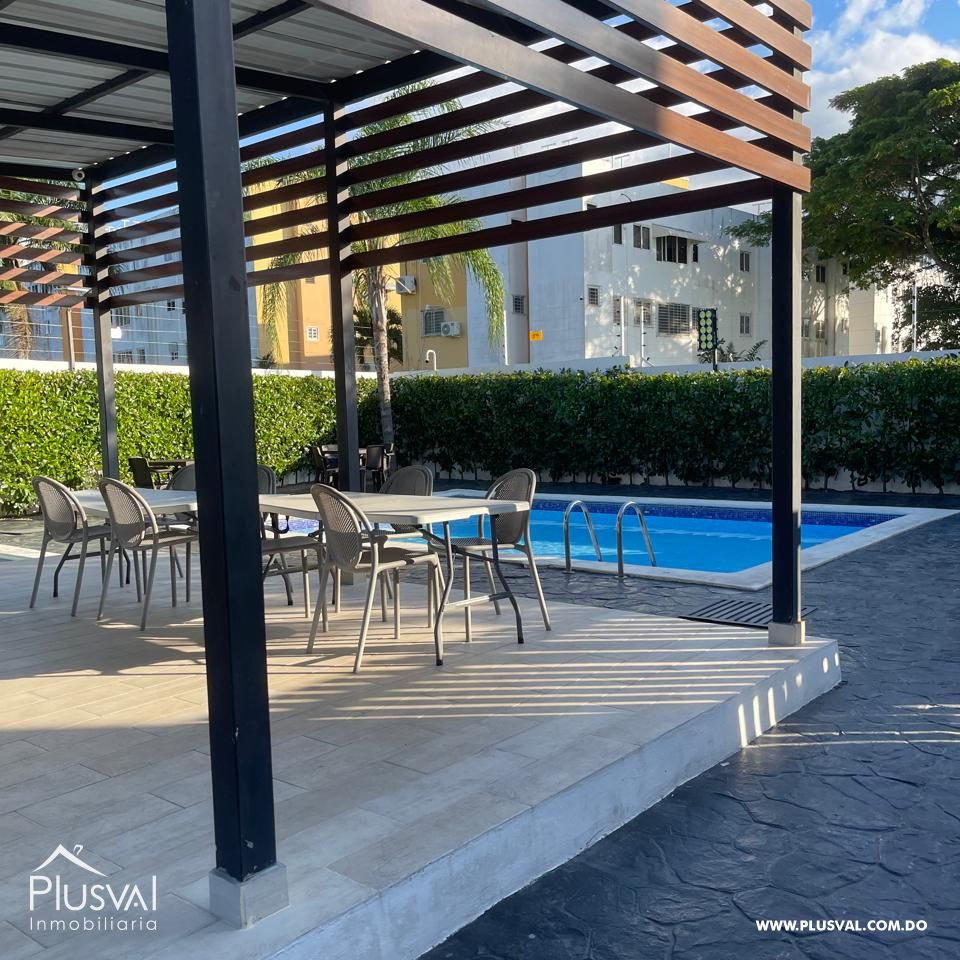 Apartamento en Alquiler en Jardines del Norte, Amueblado y con Áreas Sociales Atractivas 488371