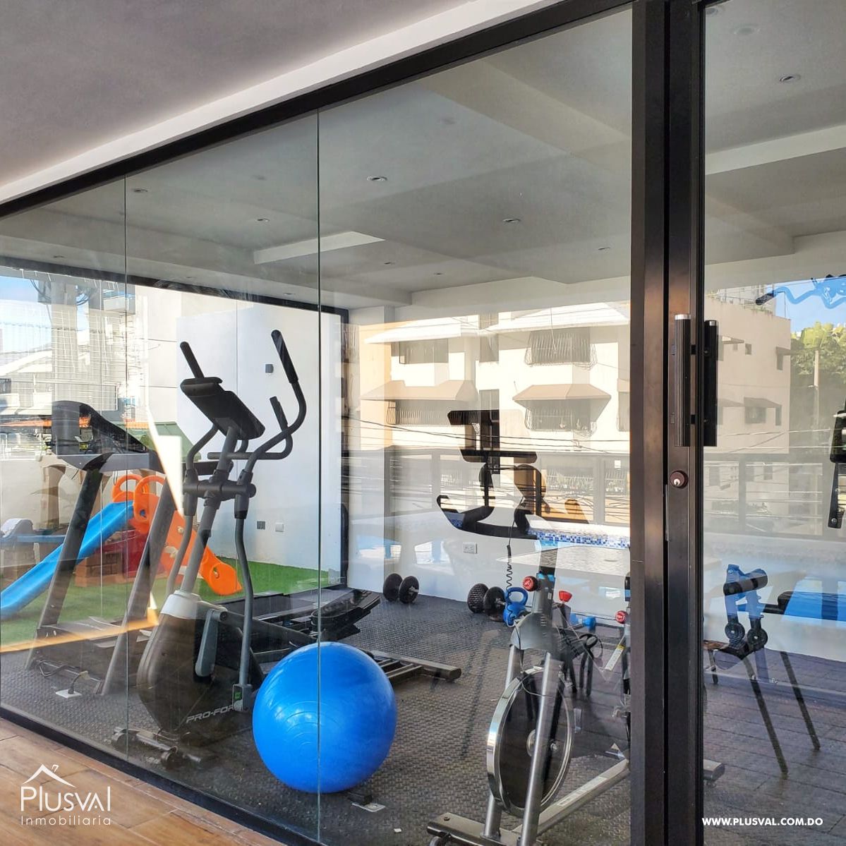 Apartamento en alquiler en Evaristo Morales 313041