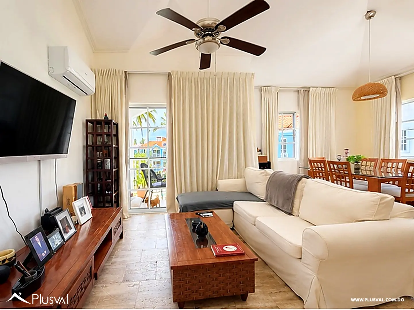 Apartamento con terraza privada 525077