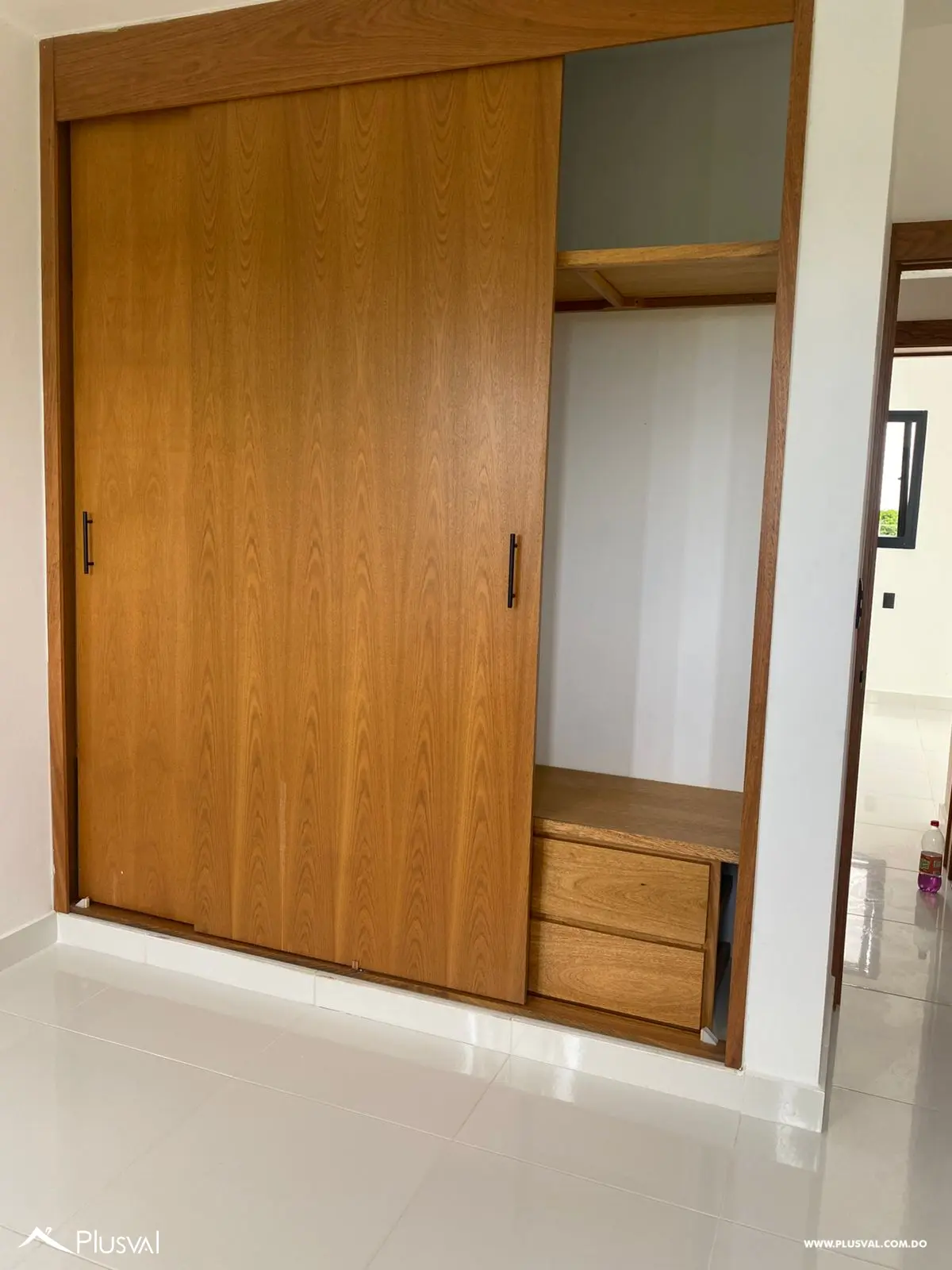 Apartamentos en Venta con Piscina y Terraza Privada en Puñal 455325
