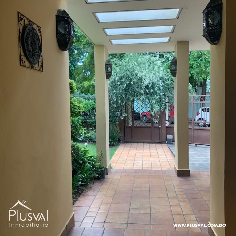 Alquiler de casa amueblada en Los Cacicazgos 213141
