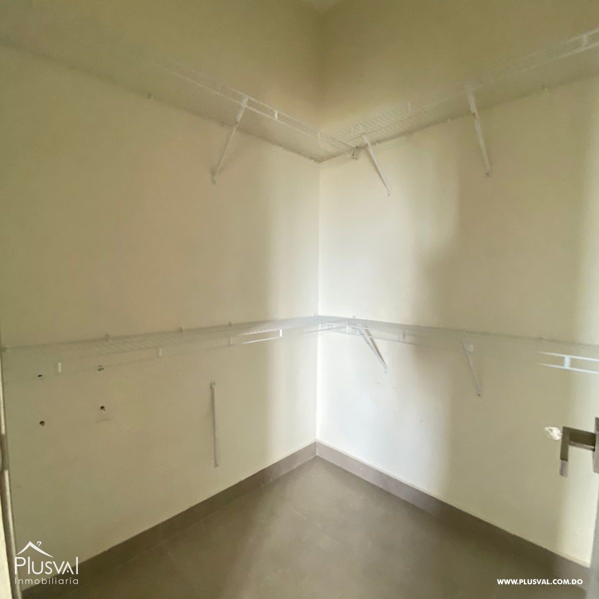 Moderno apartamento amueblado en alquiler en El Millon 309514