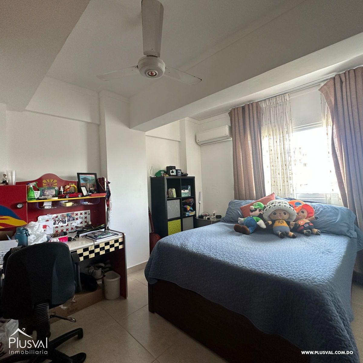 PH en venta en Evaristo Morales, a pasos de la Churchill. 406358