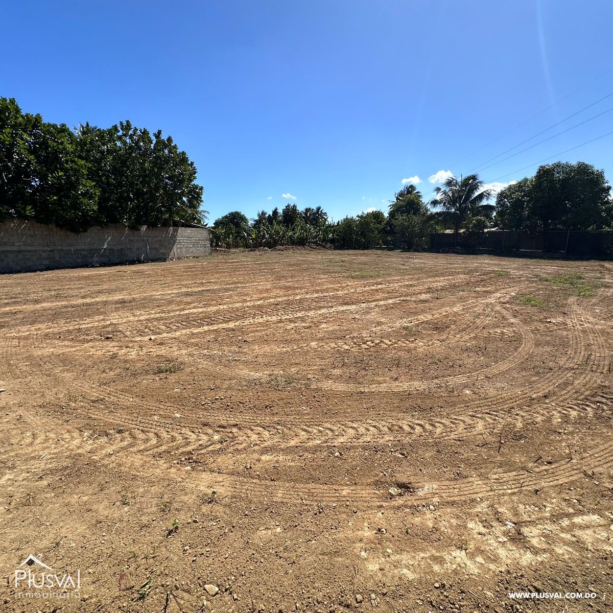 Amplio Terreno con Alto Potencial para Inversión  en Tamboril 434794