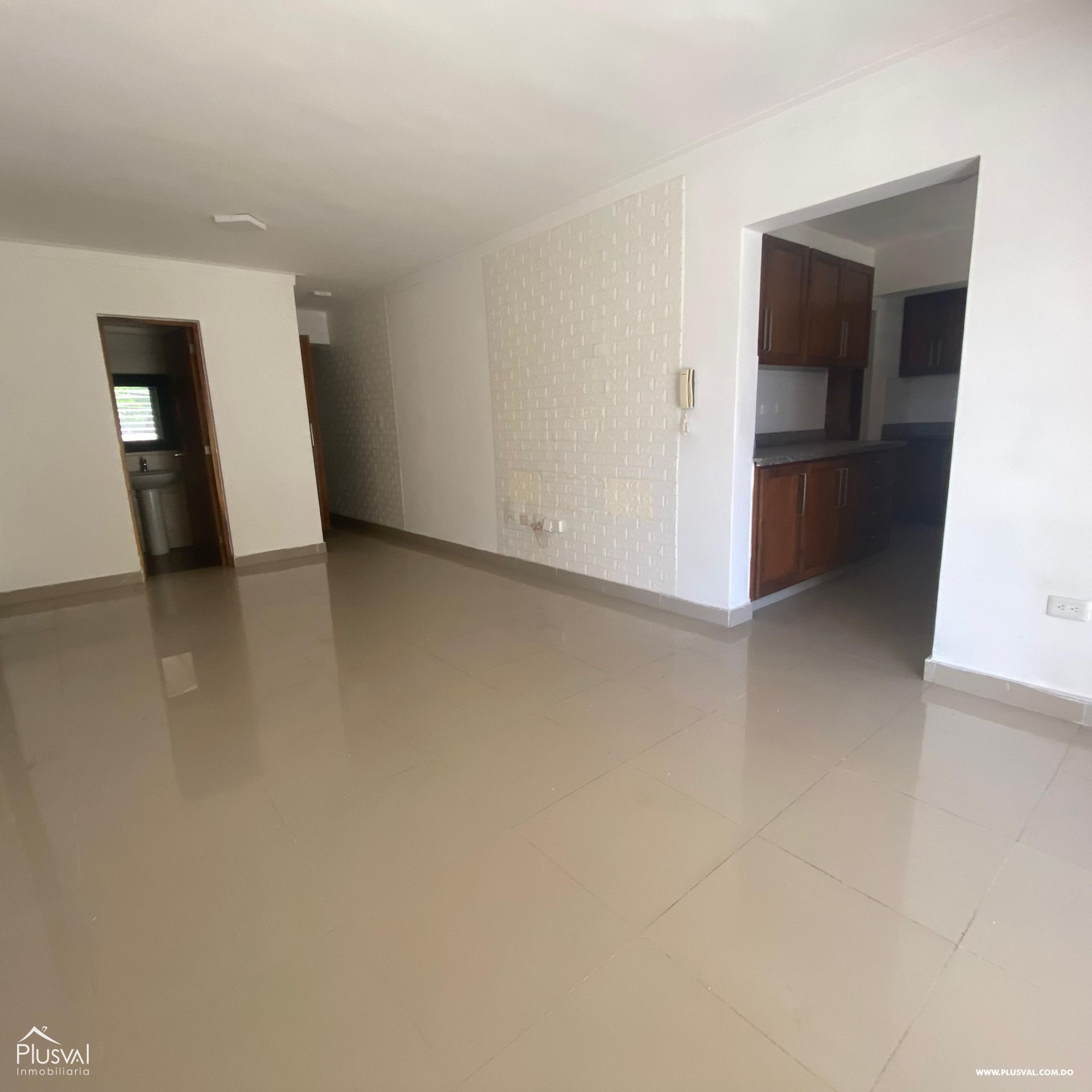 Apartamento de 3 habitaciones en Colinas de los Ríos 351790