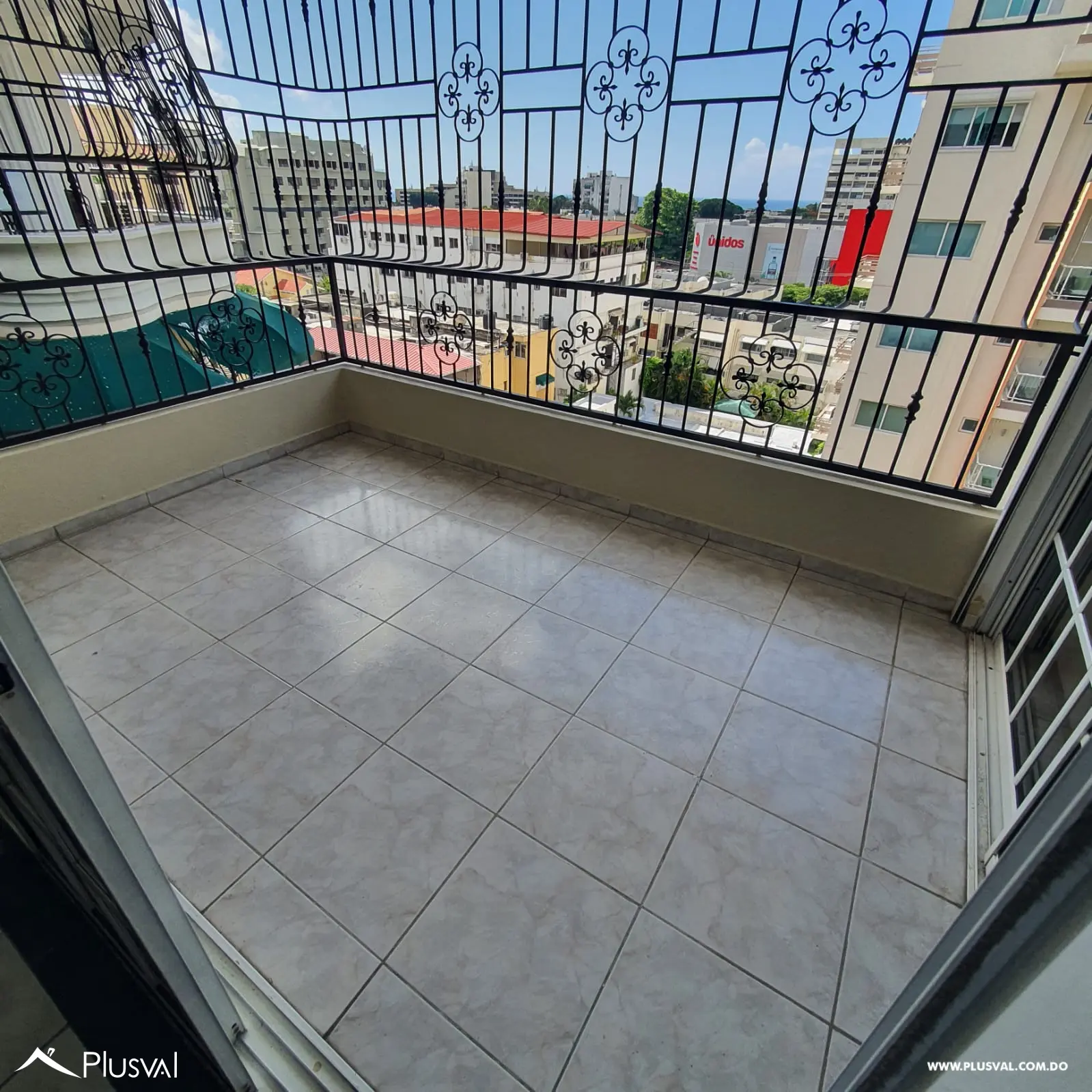 Se Alquila Pent House Super espacioso 453904