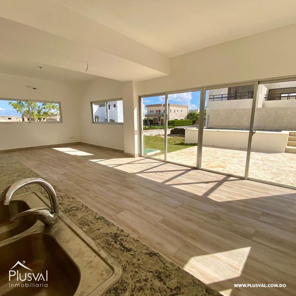 Espectacular Villa de Dos niveles en Bavaro - Punta Cana 425110