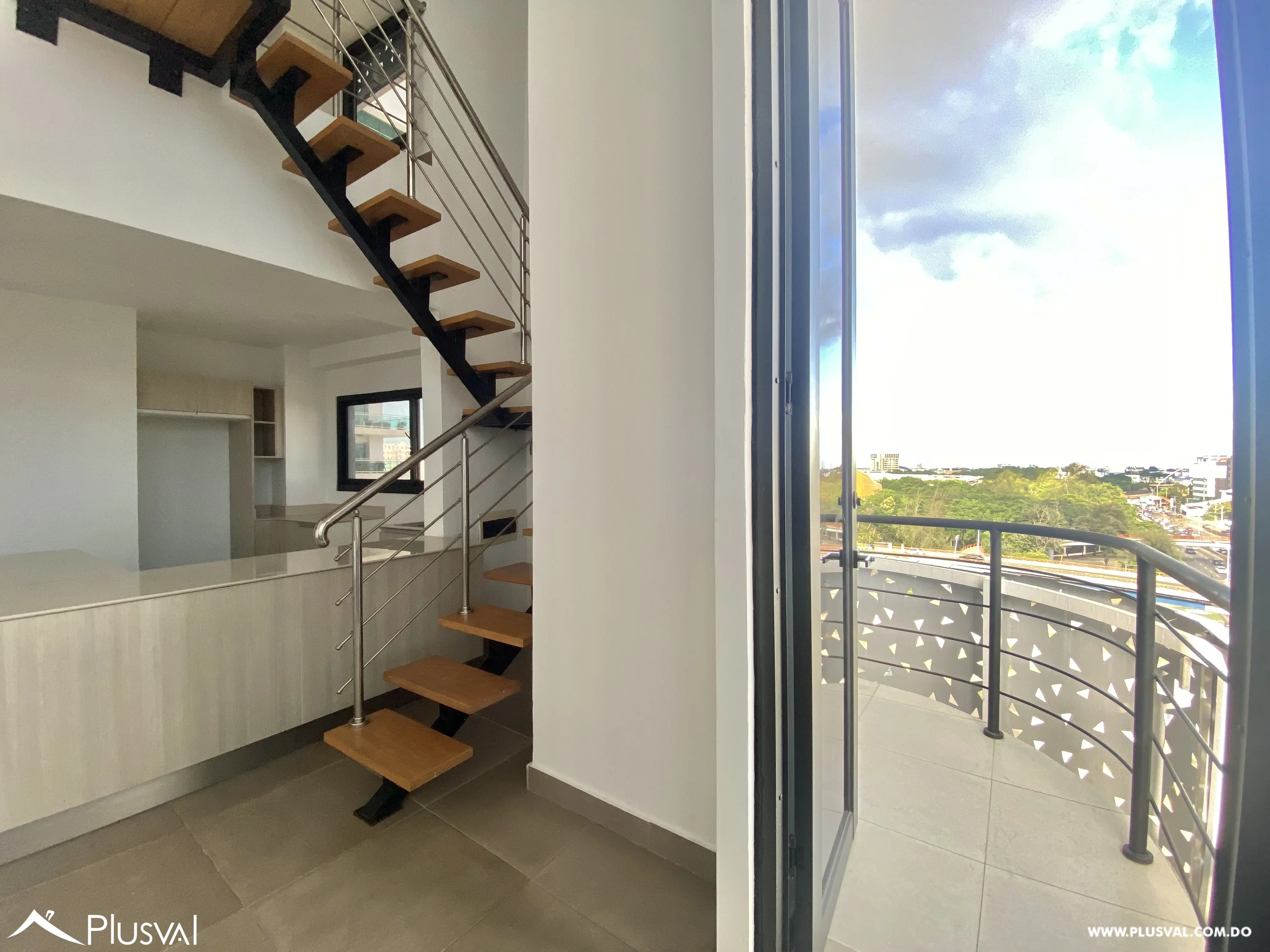 Vendo Excelente Apartamento tipo Loft en Zona Privilegiada de  Naco 477485