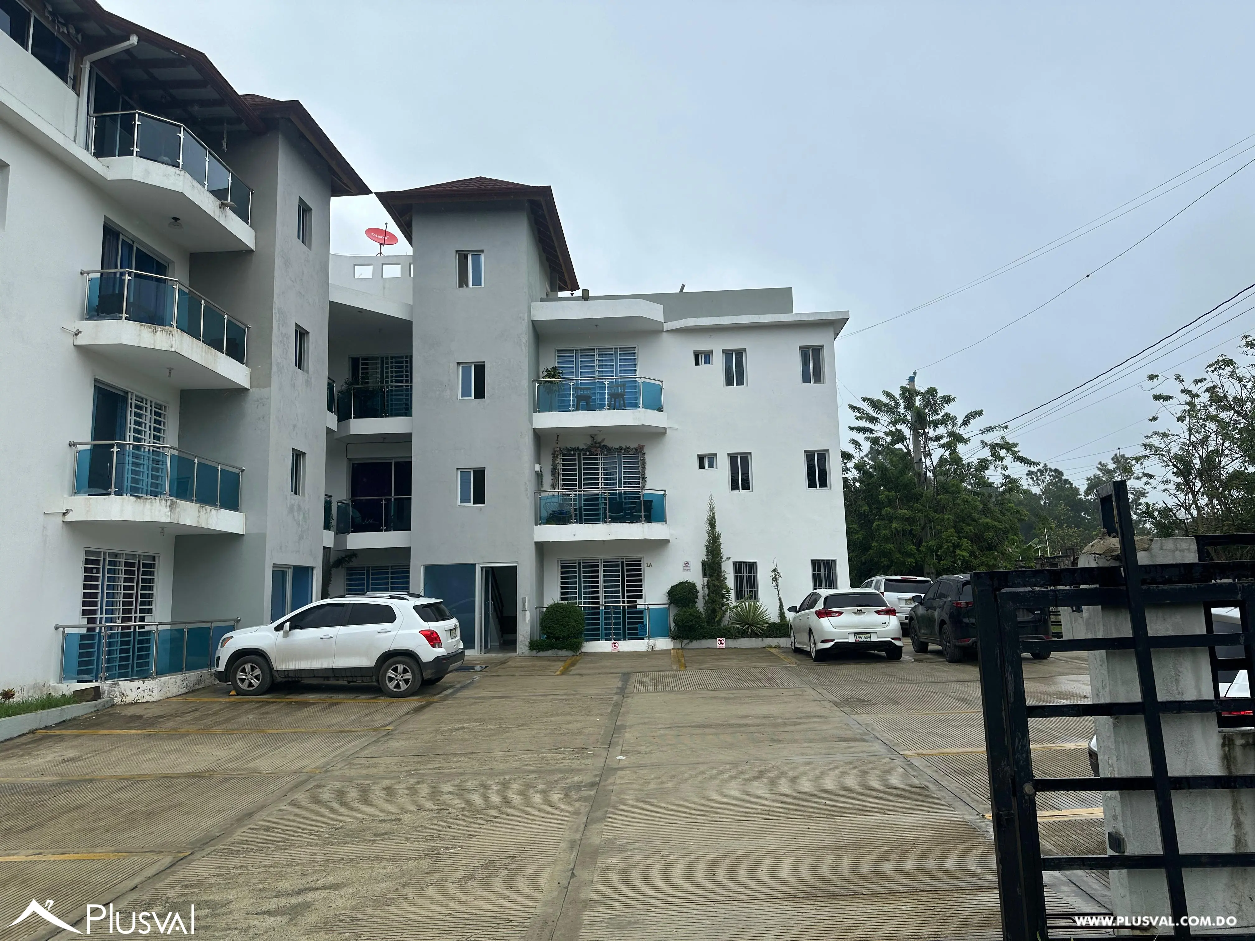 Apartamento amplio y cercano al hermoso pueblo de Jarabacoa y balnearios de la zona 462123