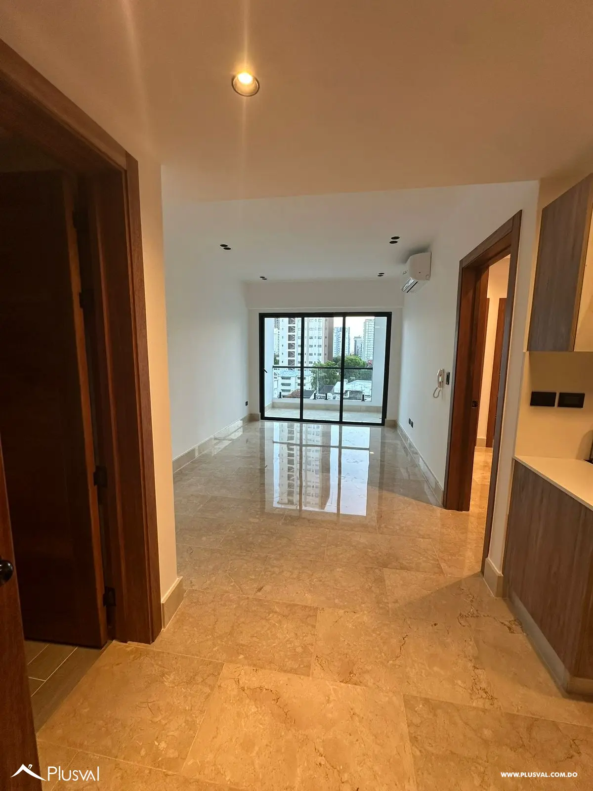 Alquiler Apartamento 1 hab.Piso alto -Serralles 528967