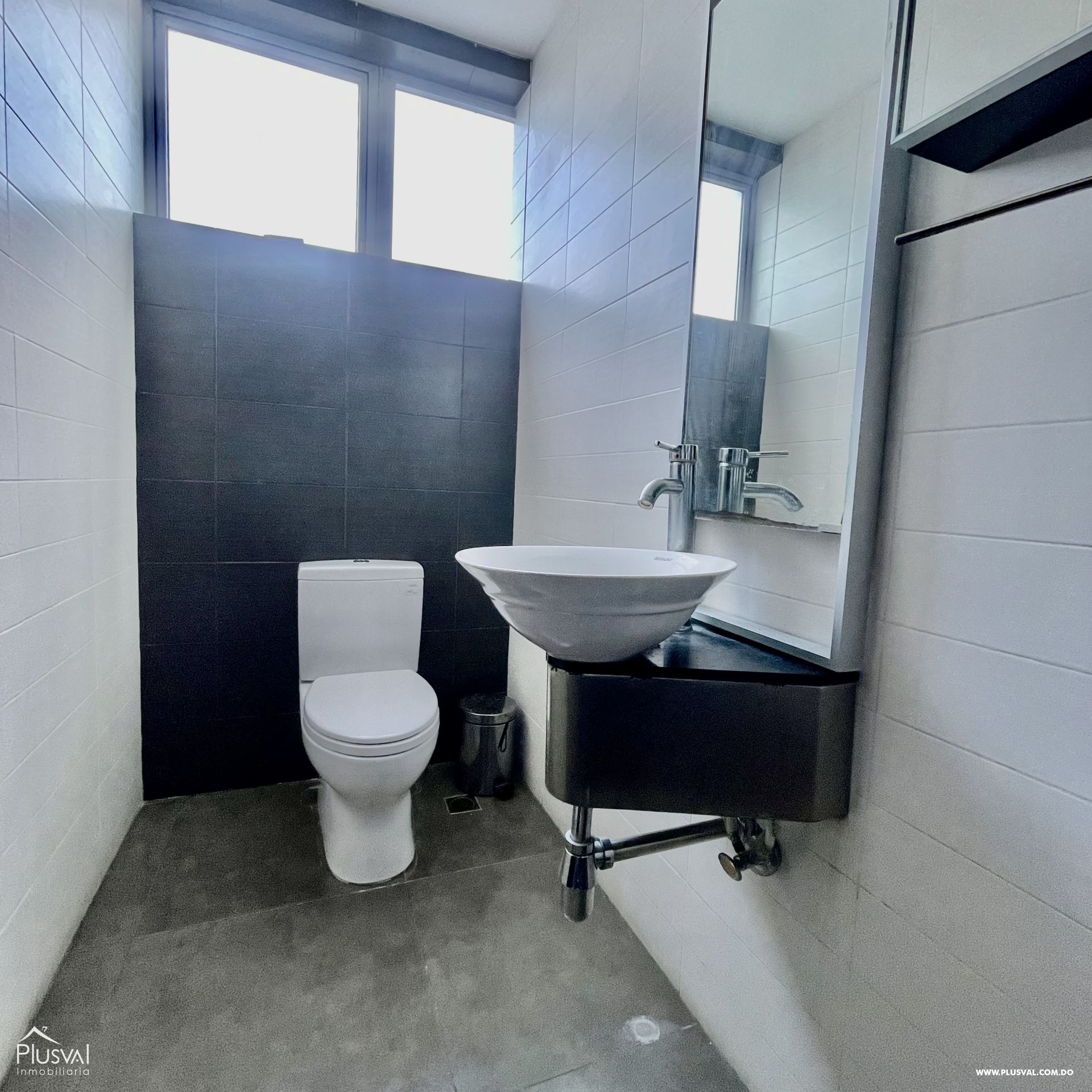 Local comercial en alquiler en Edificio Corporativo 436220