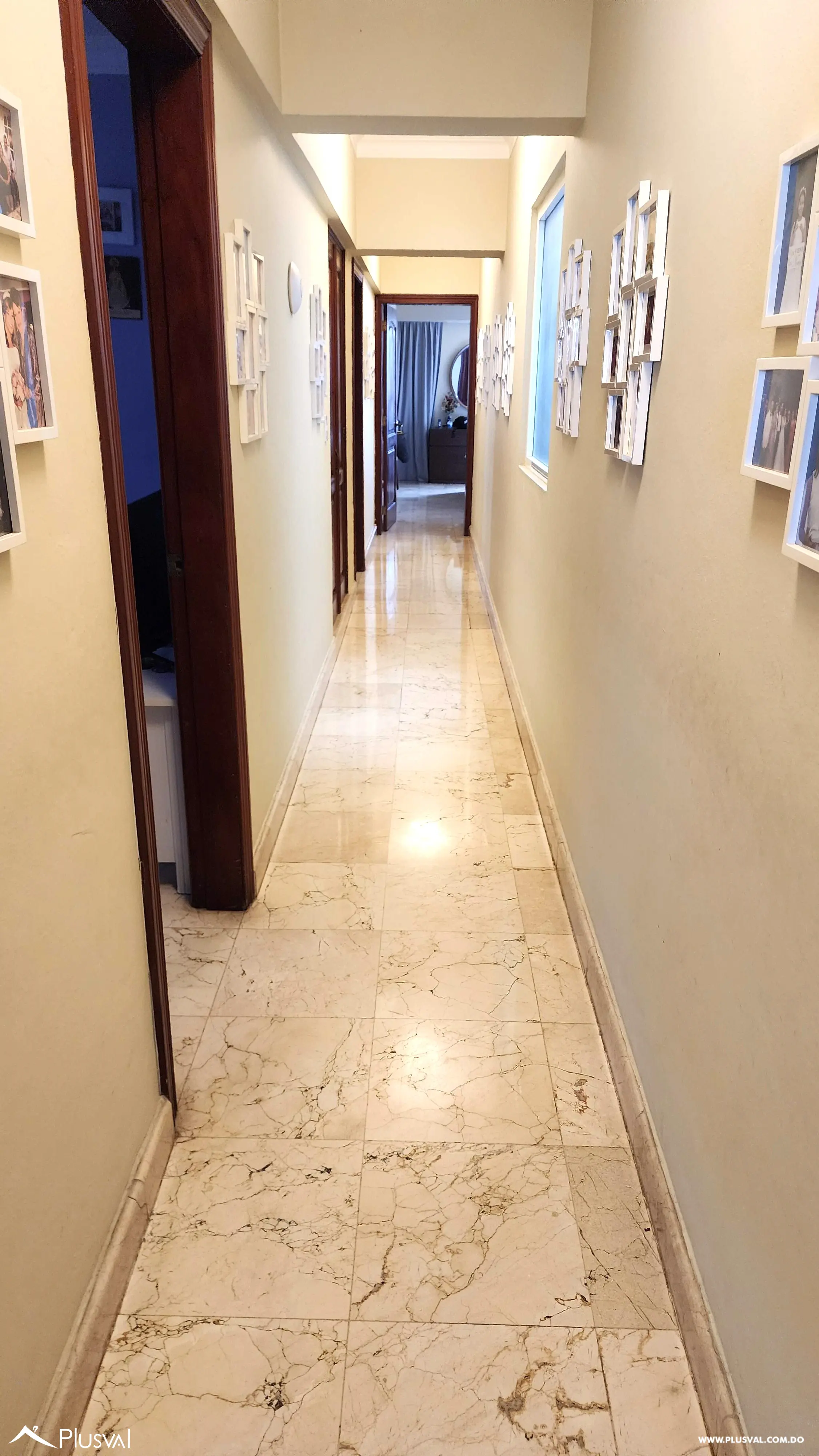 Se vende apartamento clasico en Naco. 469446