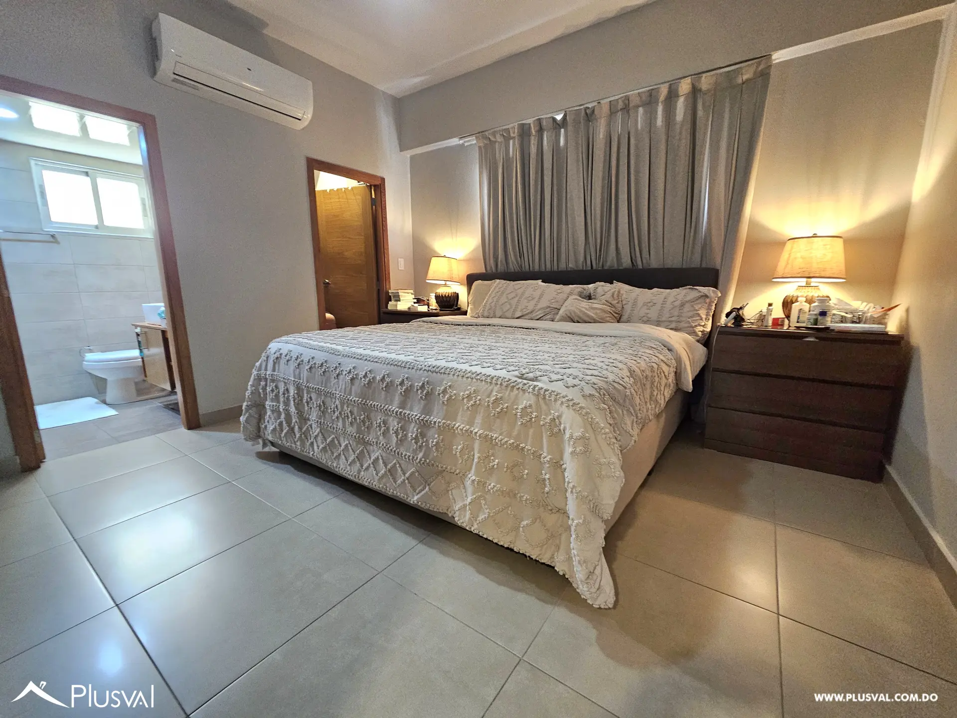 Alquilo apartamento con línea blanca a dos esquinas del Parque Mirador Sur 500663